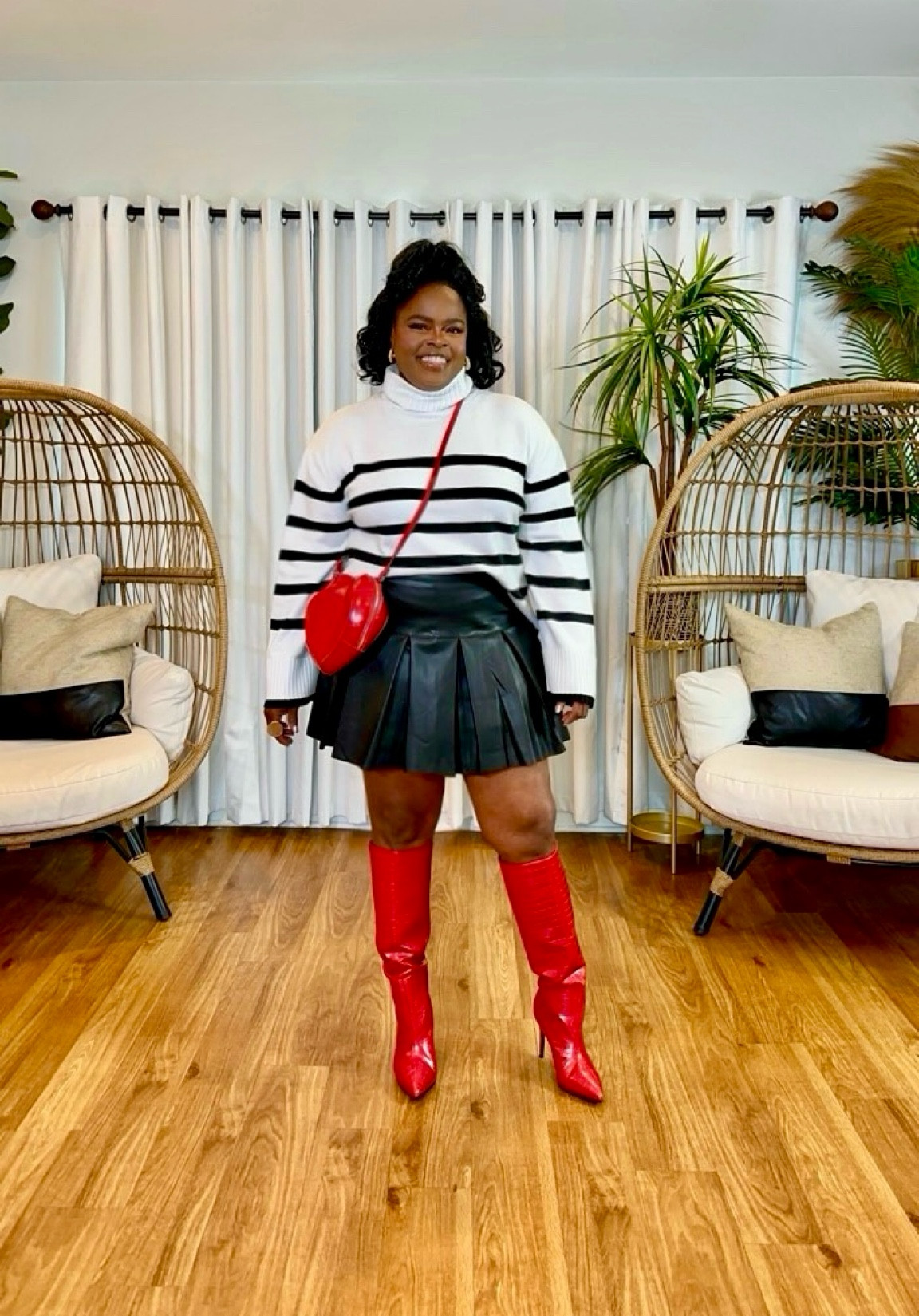 Cute fall outfit. 
#falloutfit #falltransition #fallessentials #backtoschool #fall 

#LTKSeasonal #LTKFindsUnder100 #LTKMidsize