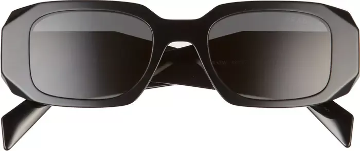 So Sarplastic Black Sunglasses, Le Specs