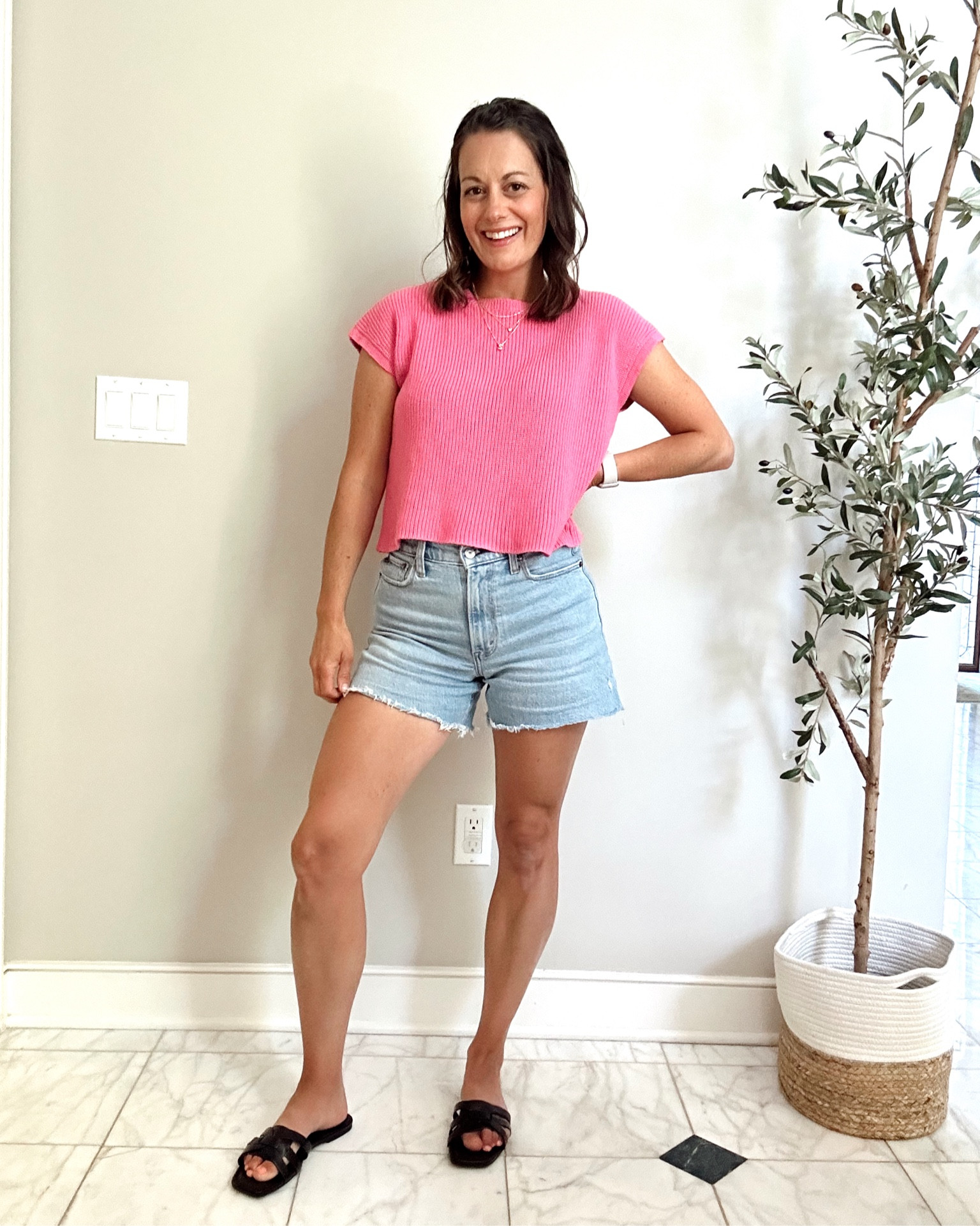 Summer outfit idea with this Amazon sweater tee and Abercrombie jean shorts! Tee runs true to size - I’m in the small. Shorts run a tad small.



#LTKover40 #LTKstyletip #LTKfindsunder50