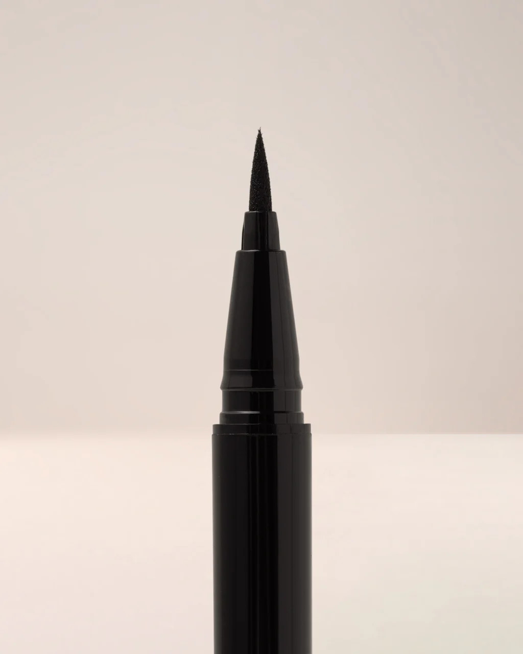 Black Felt Tip | EM Cosmetics