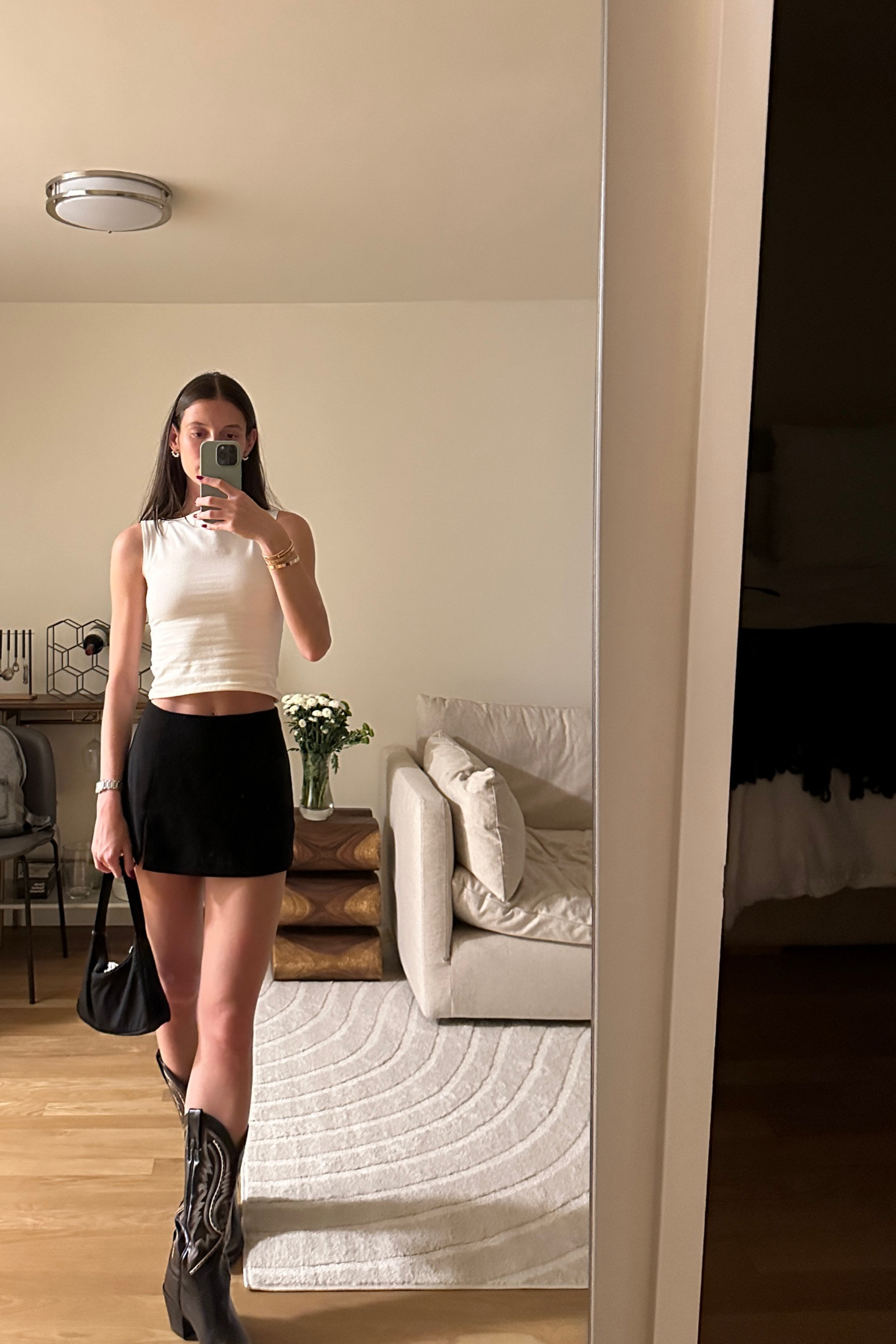 My everyday top. Works perfect with layering in the spring and during the summer time. Cowboy boots always 

#LTKfindsunder100 #LTKSeasonal #LTKSpringSale