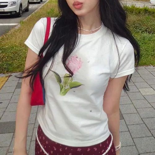 Sosana - Short Sleeve Flower Print Crop T-Shirt | YesStyle Global