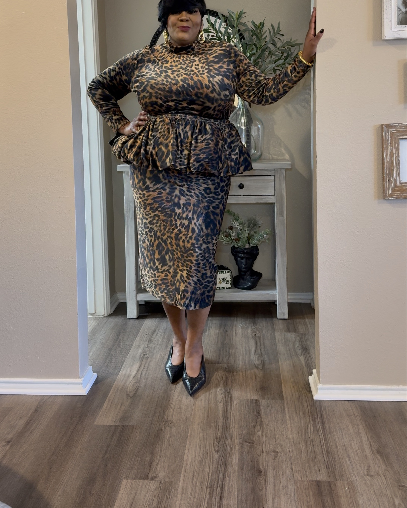 @eloquii
✨Holiday Try-On✨

#LTKPlusSize #LTKHoliday #LTKgrwm