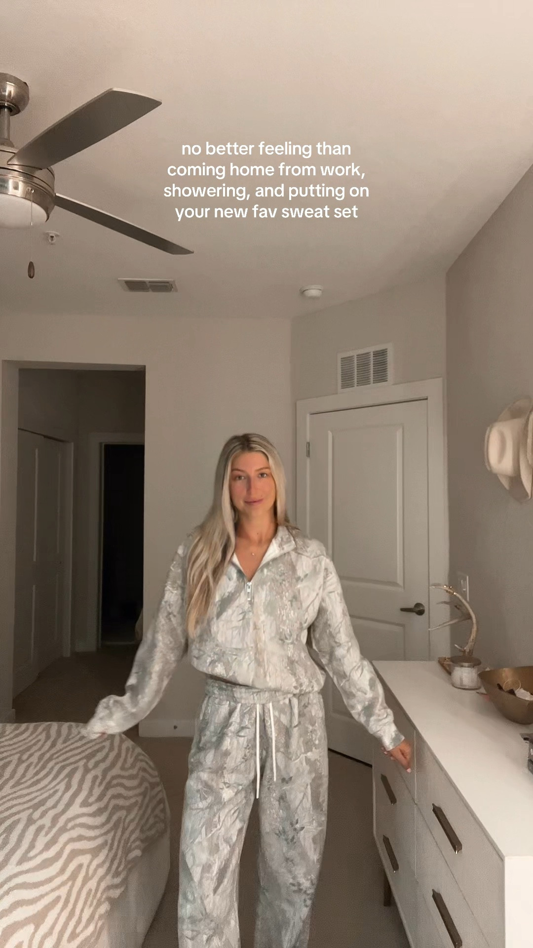 abercrombie sweat set! so comfy & love this camo pattern! wearing size S in top & S Long in pants 

#LTKFindsUnder100 #LTKSaleAlert #LTKSeasonal