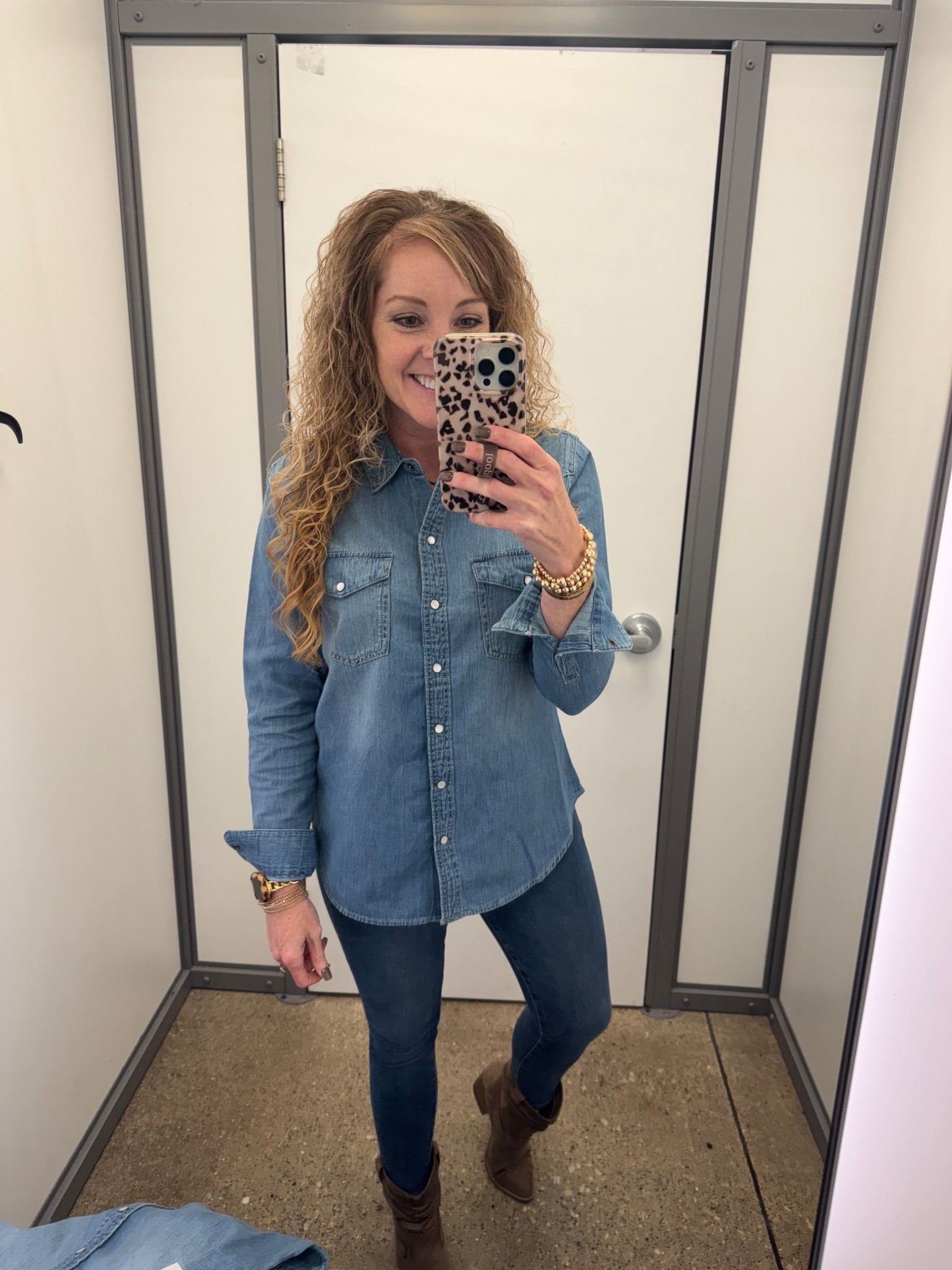 Walmart new arrival / thanksgiving outfit / country concert outfit / denim shirt outfit 

Denim shirt- size medium Blue
AE dream jeans- size 6, short (linking similar)
Boots- tts, linking similar 

#LTKOver40 #LTKStyleTip #LTKFindsUnder50