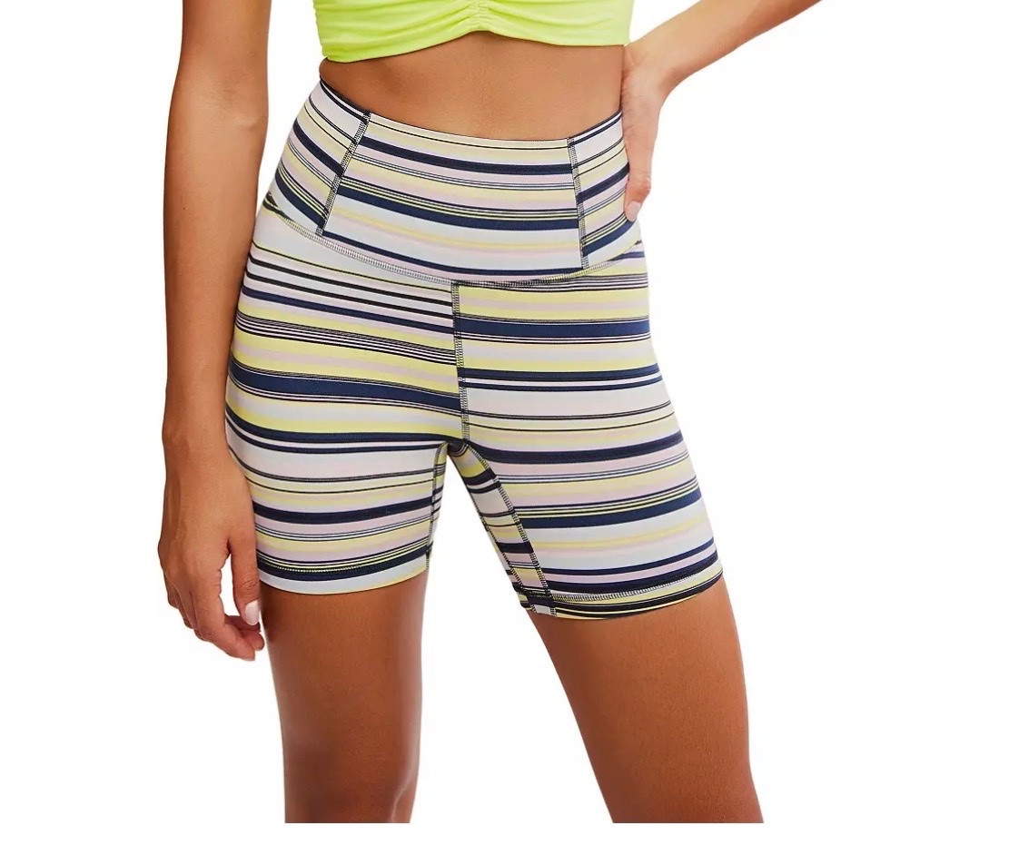 Cutttttie striped biker shorts on sale >>

Biker shorts
Workout 
Pilates outfit 
Striped 
Spring trends 
Spring finds

#LTKSaleAlert #LTKfitnessgoals #LTKmomlife