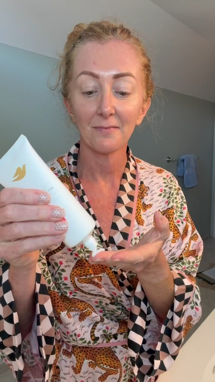 If your body care routine suddenly isn't hitting the same anymore...you're not crazy. I hit a point where what I'd used forever just wasn't working the same, and my skin needed something different. I swapped my old products for the @dove Women's Wellness Collection and it actually made a difference. You can shop it on @amazon —linked in my storefront #dovewomenswellness #amazonfinds2026

#LTKselfcare #LTKOver40 #LTKmorningroutine