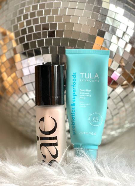 Killlller combo! You already know I’m obsessed with Tula’s Filter Primer, but I now finally got Saie’s beloved Glowy Super Gel to try — mix these two together, and .. MAGIC. I’m hooked.

#LTKstyletip #LTKbeauty #LTKfindsunder50