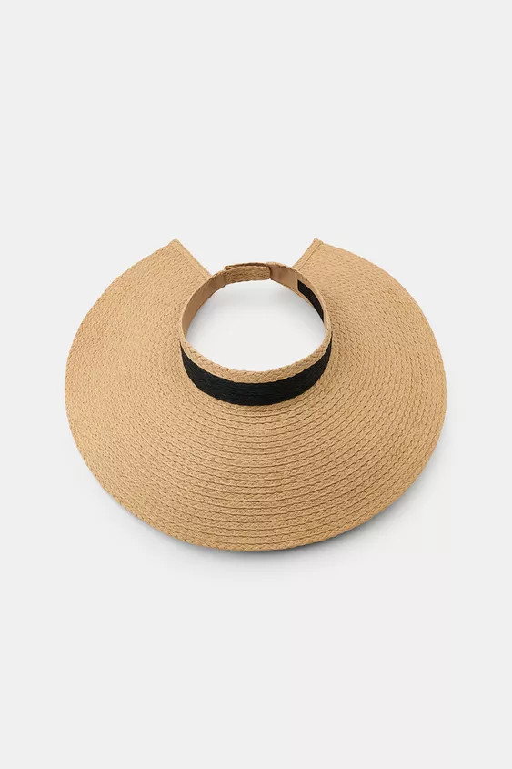 GEFLOCHTENE VISOR MIT KONTRASTBAND | Zara US