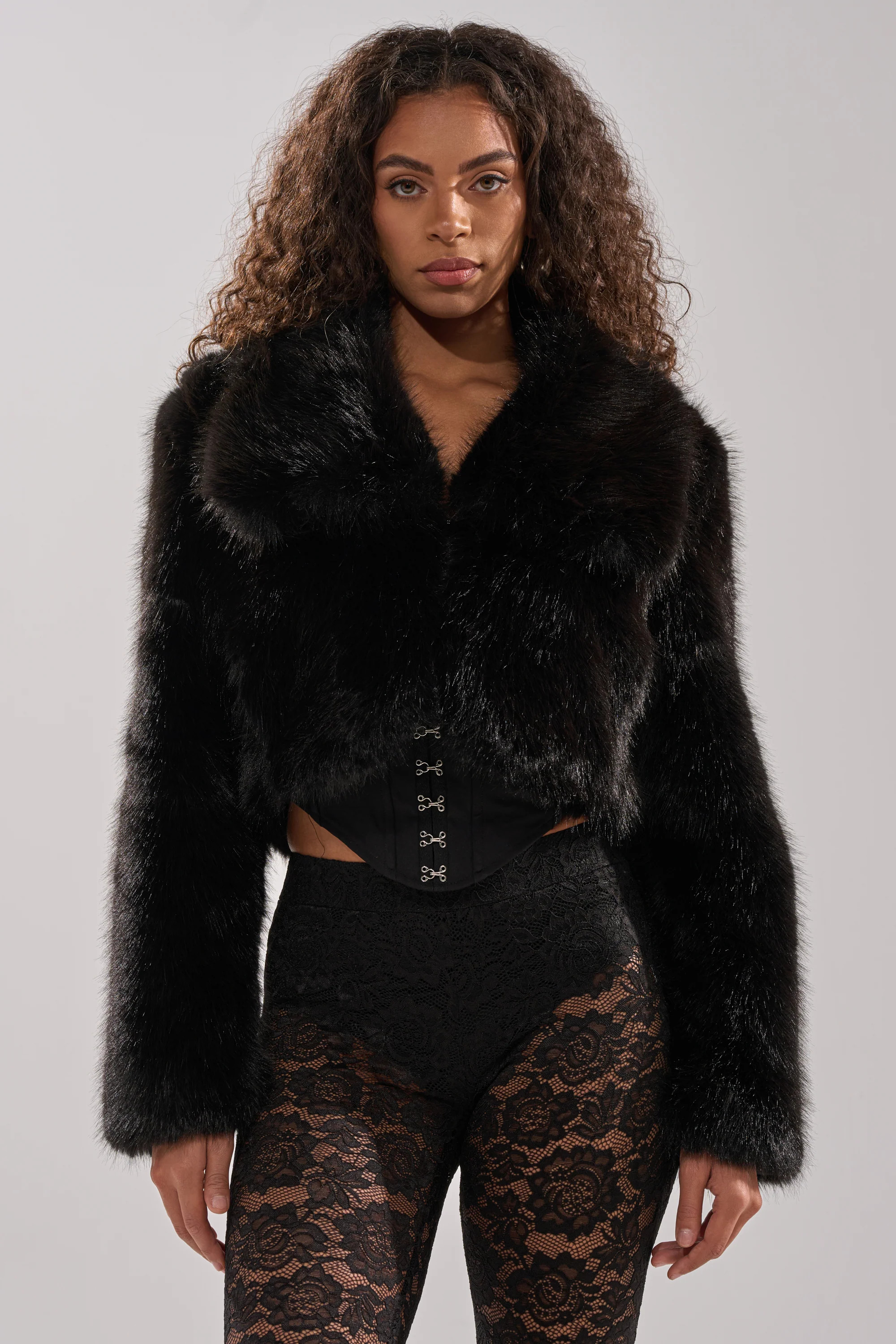 CADENCE FAUX FUR IN BLACK | AKIRA