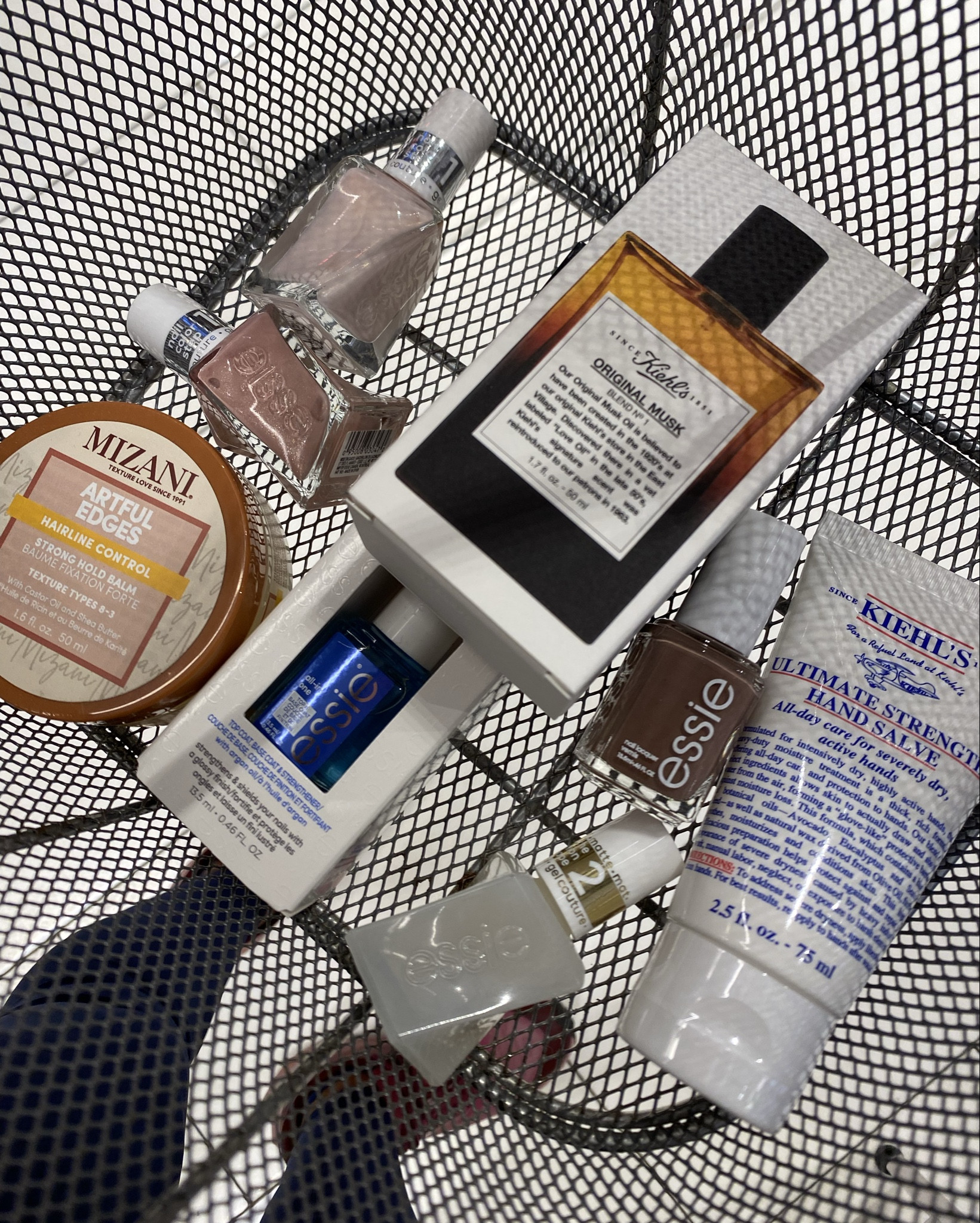 If your basket isn’t full of fall beauty, are you even ready for sweater weather?

#LTKBeauty #LTKSeasonal #LTKTravel