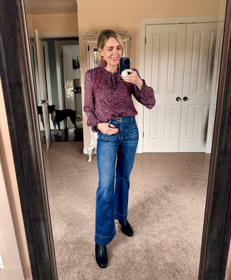 Fall outfit with trouser jeans. Pretty dark floral blouse from #gibsonlook #falloutfits #jeans #casualworkwear

#LTKfindsunder100 #LTKover40 #LTKSeasonal