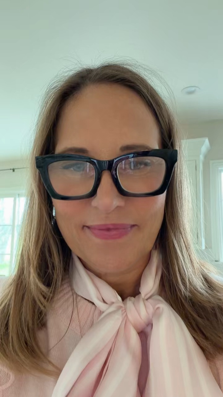 Ballet flats that brave the weather! Love my Rothy’s, but this affordable twin handles spring’s mood swings perfectly. 🌦️🥿


#LTKMidsize #LTKSeasonal #LTKOver40