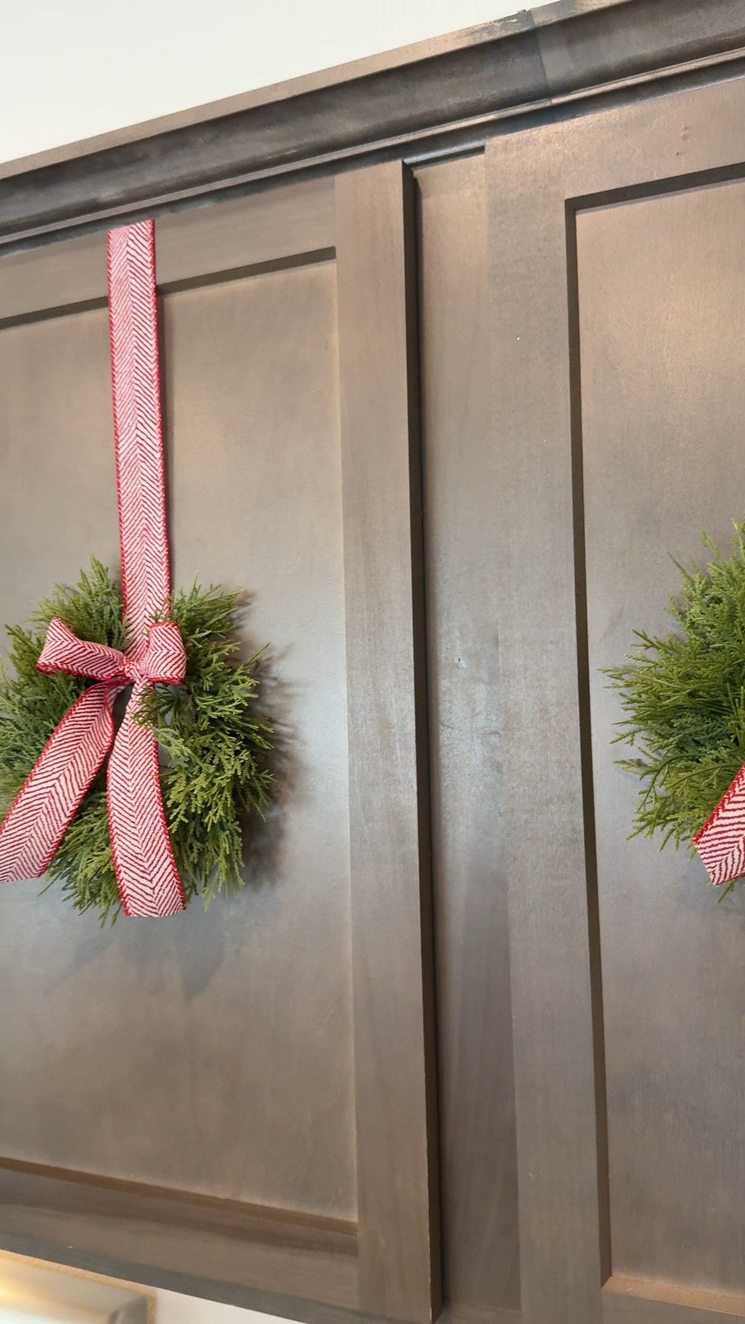 Easy cabinet wreath diy 

#LTKHoliday #LTKHome