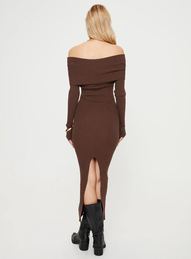 Phylis Off The Shoulder Maxi Dress Chocolate | Princess Polly US