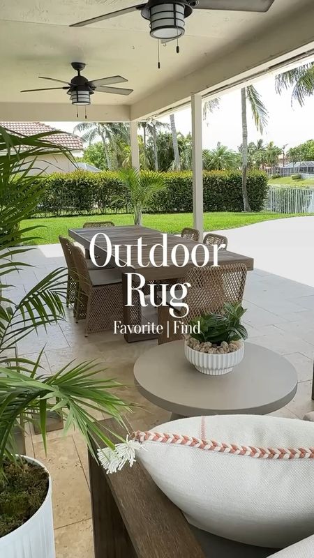 I found a gorgeous outdoor rug from @walmart Do you like this space with or without the rug?  New doormat’s from @target too! 
.
.
.
.
.
.
#walmart #walmartdeals #walmartfinds #walmartfind #target #targetmusthaves

#LTKhome #LTKstyletip #LTKFind