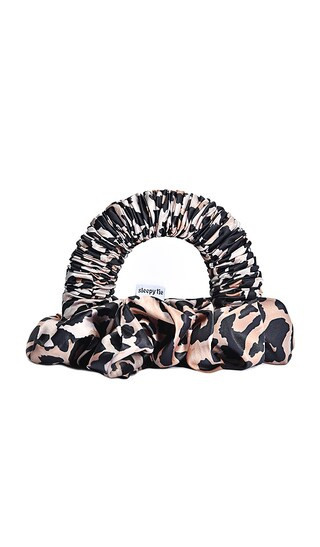 Sleepy Tie The Sleepy Tie Large in Cheetah Print. | Revolve Clothing (Global)