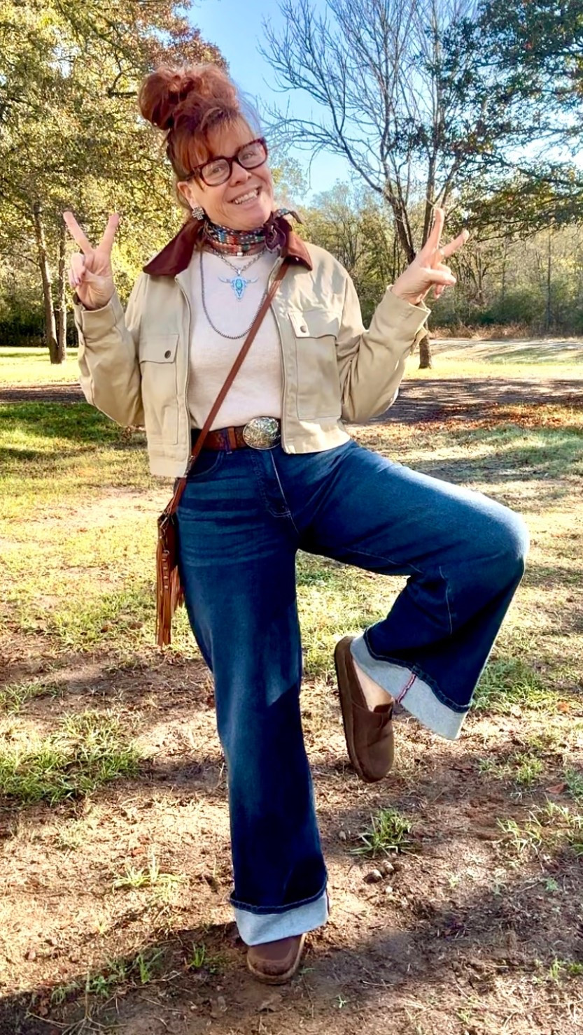 Peace, Love & Layers 

Wide leg, cuffed blue jeans, dark wash, wide leg jeans slip on dark chocolate, clogs, corduroy collar, barn, coat cropped barn coat

#LTKootd #LTKMidsize #LTKSaleAlert