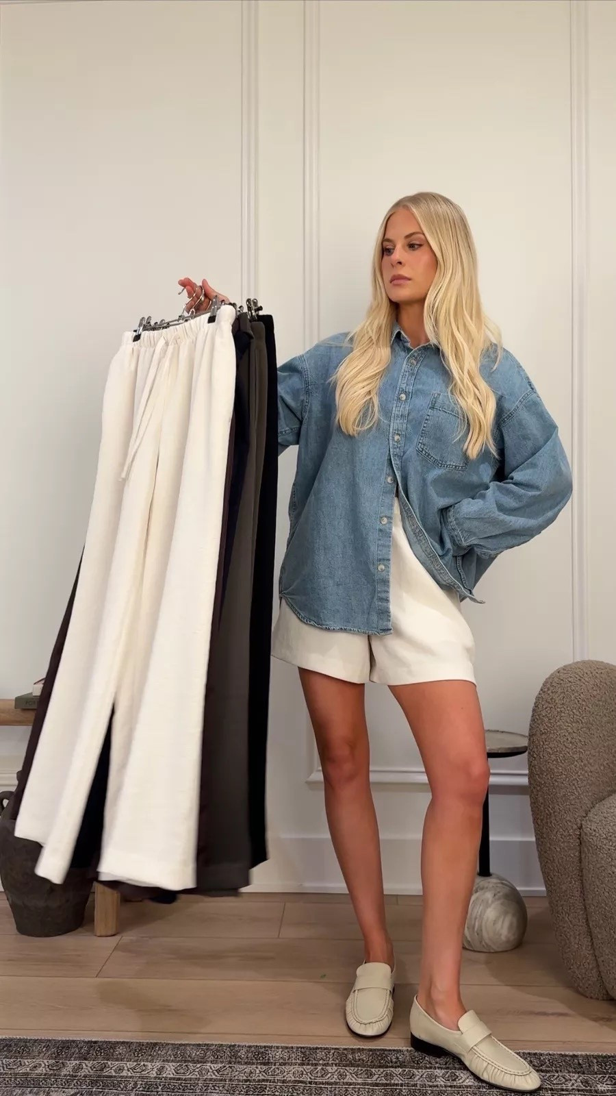 Med in shirt 7 yrs pctr ths bleu, small in shorts light birch! #kathleenpost

Airport outfits, comfy casual outfits, school drop off, school pick up, travel outfit, spring transition, casual chic look, errands outfit  #LTKStyleTip

#LTKTravel #LTKSeasonal #LTKBump #LTKdayinmylife #LTKootd