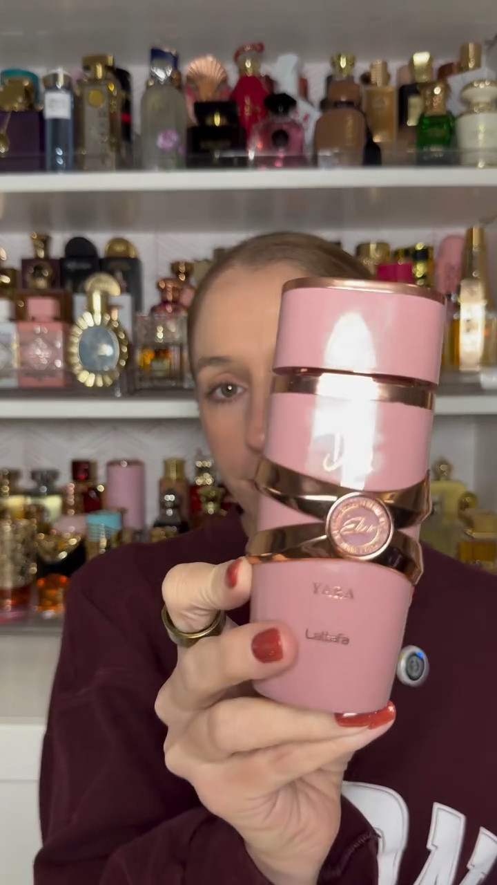 The new Yara Elixir by @lattafa_perfumes @lattafa.usa 
#perfume #fragrance #smellgood #fragrancereview #gourmandperfume