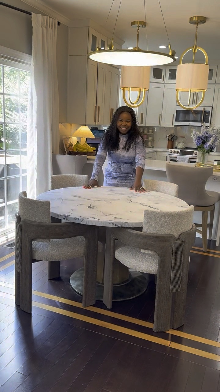 These vinyl table covers are a life saver for my marble dining table 👌🏾 #amazonfinds

#LTKHome #LTKSaleAlert