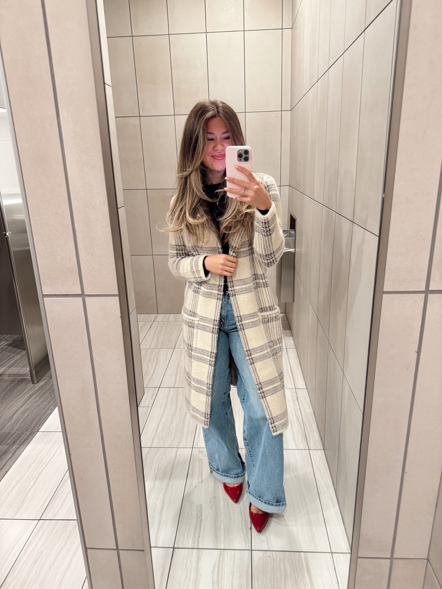 winter office workwear | red flats | long coat outfit | office outfit inspo | wide leg jeans

*coat is Cyrus Plaid Trench Coat (picked up at tjmaxx)


#LTKWorkwear #LTKStyleTip #LTKShoeCrush