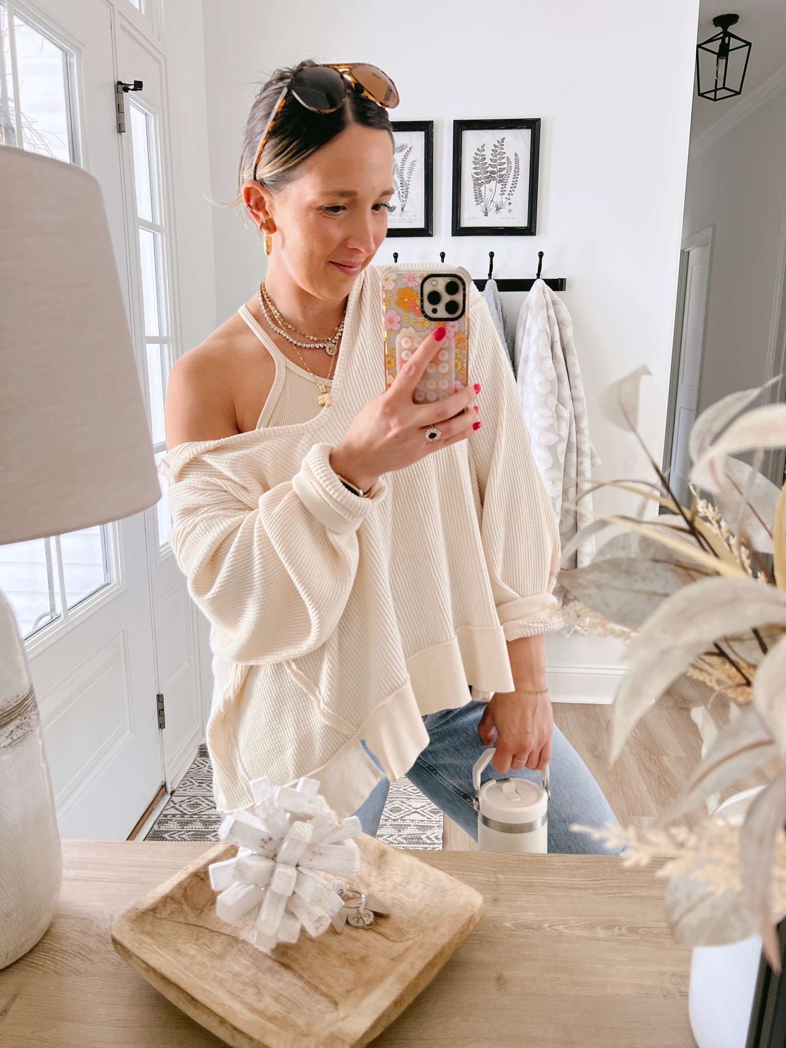 Todays OOTD 

FREE PEOPLE buttercup top
Abercrombie jeans
Birkenstock shoes


#LTKFind #LTKGiftGuide #LTKSeasonal