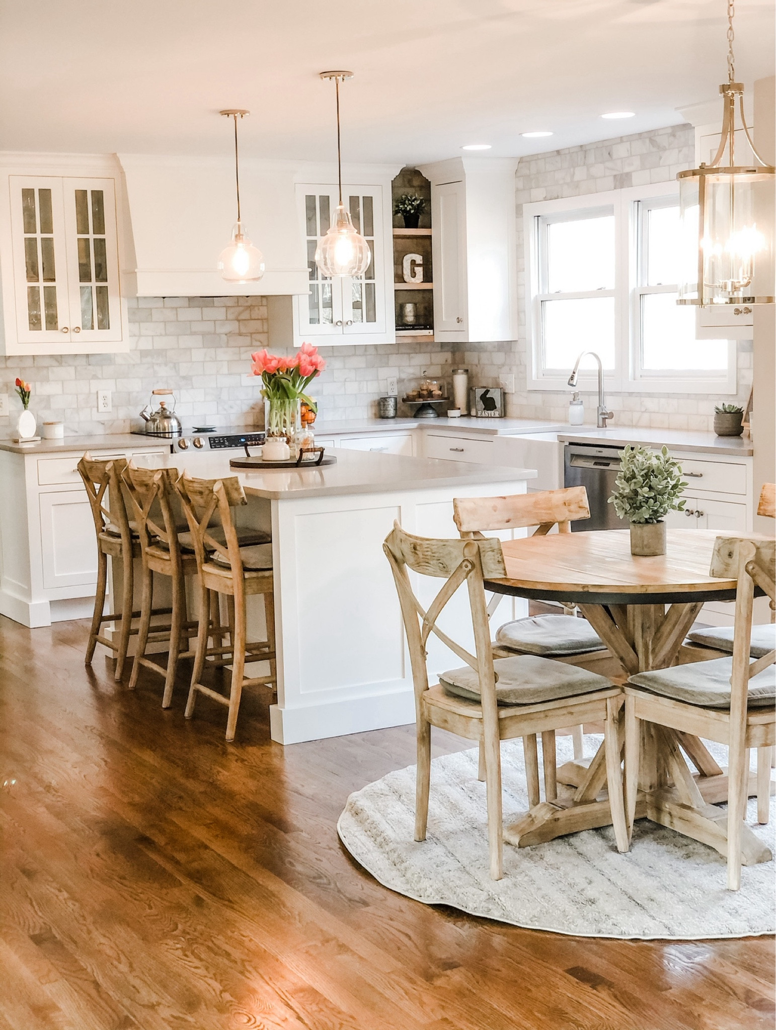 Kitchen table and barstools on sale #kitchen #kitcheninspo #kitchendecor #decor 

#LTKhome