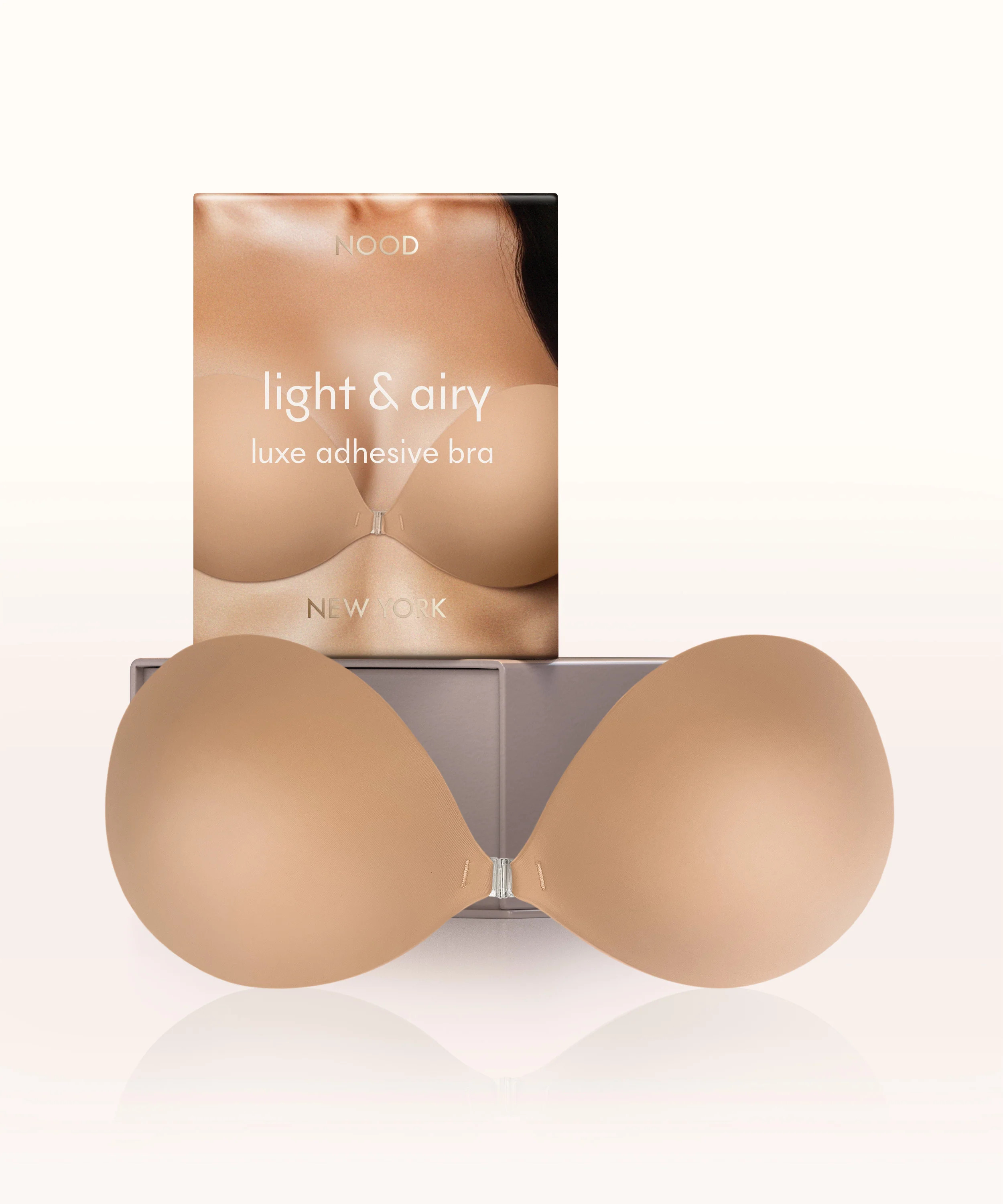 Light & Airy Adhesive Bra | Nood