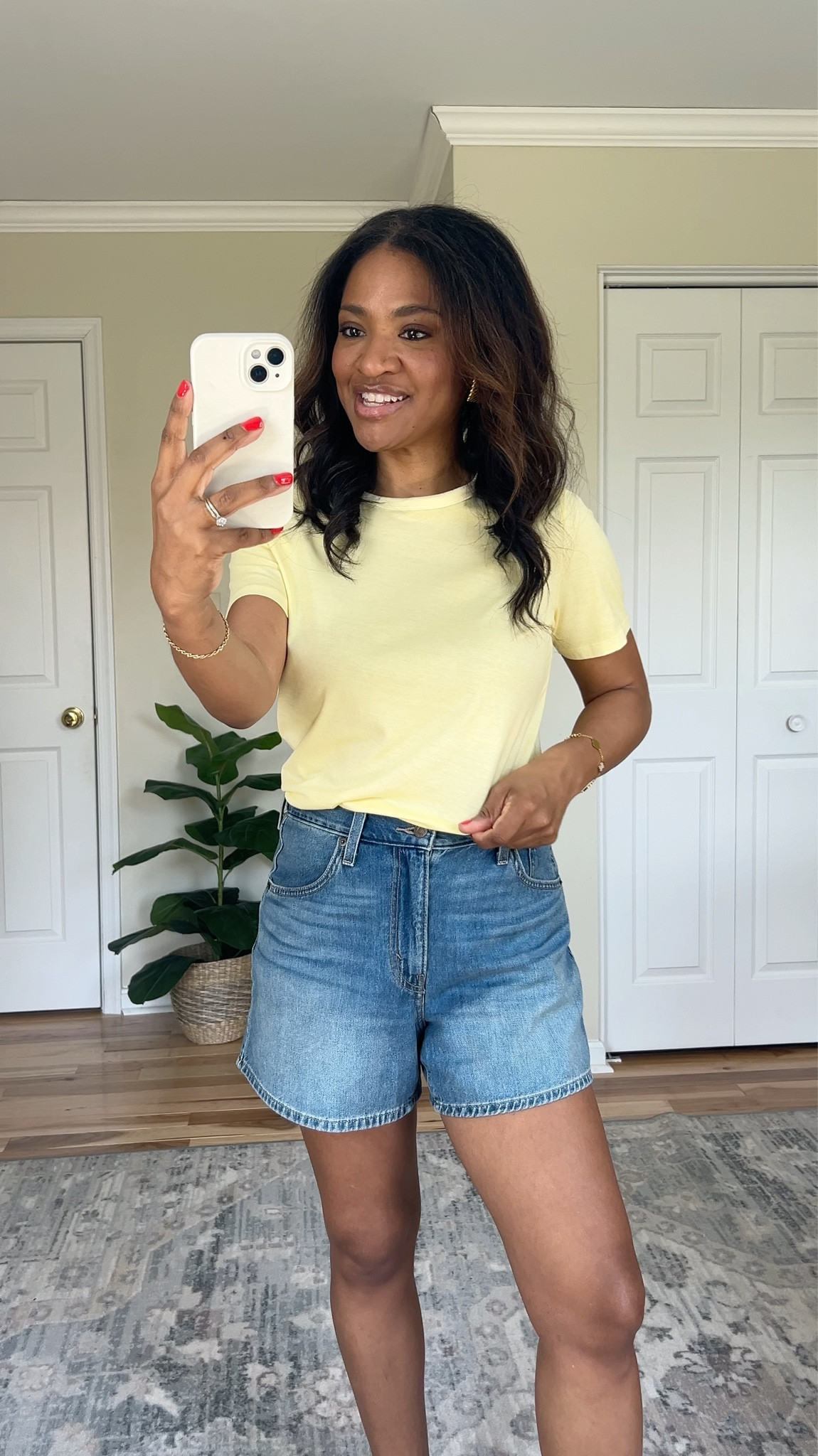 Wearing a small in the GAP t shirt and size 28 in the Levi’s shorts although a 27 (my normal size) would have also worked! 

#LTKgrwm #LTKootd #LTKOver40