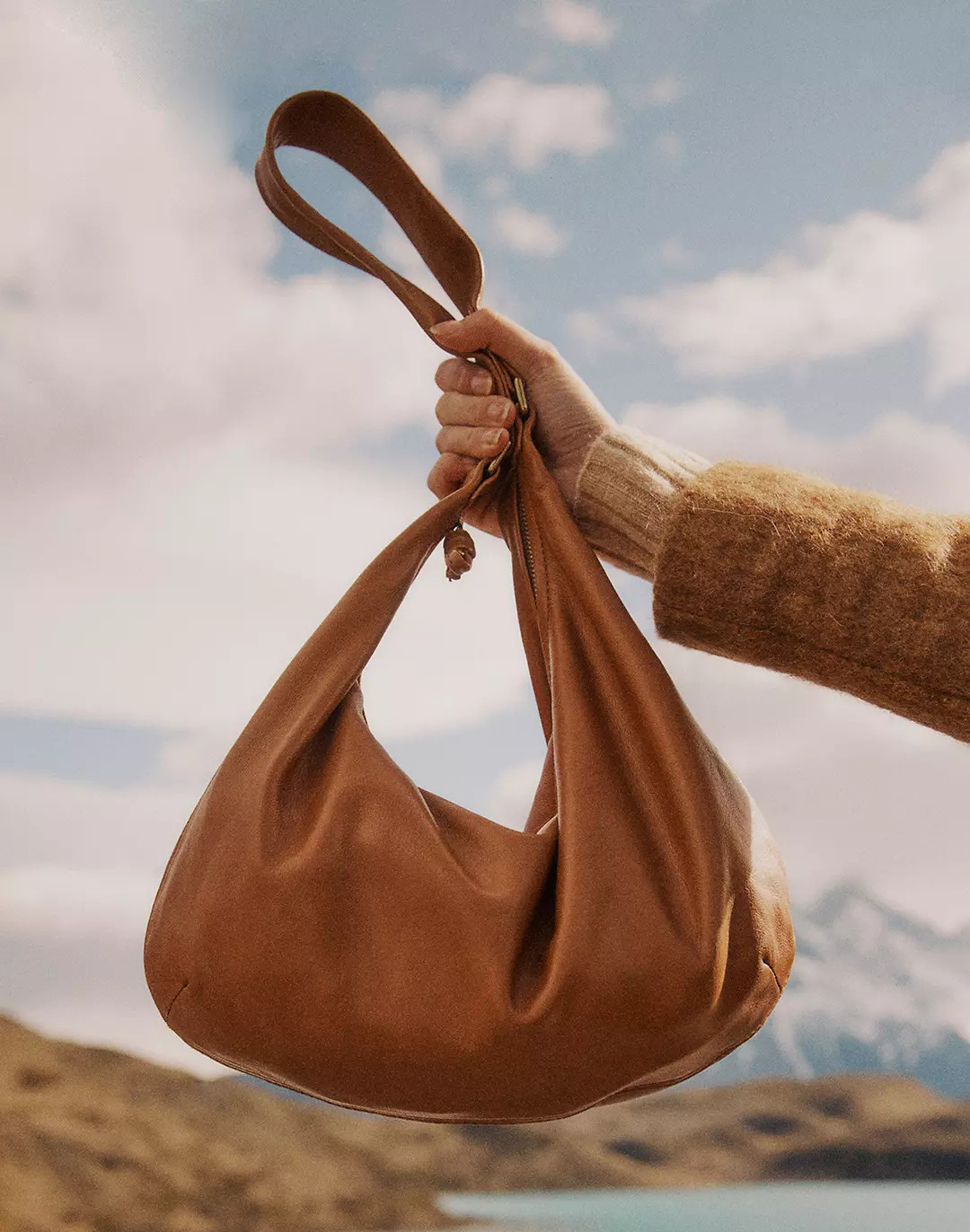 The Piazza Slouch Shoulder Bag | Madewell