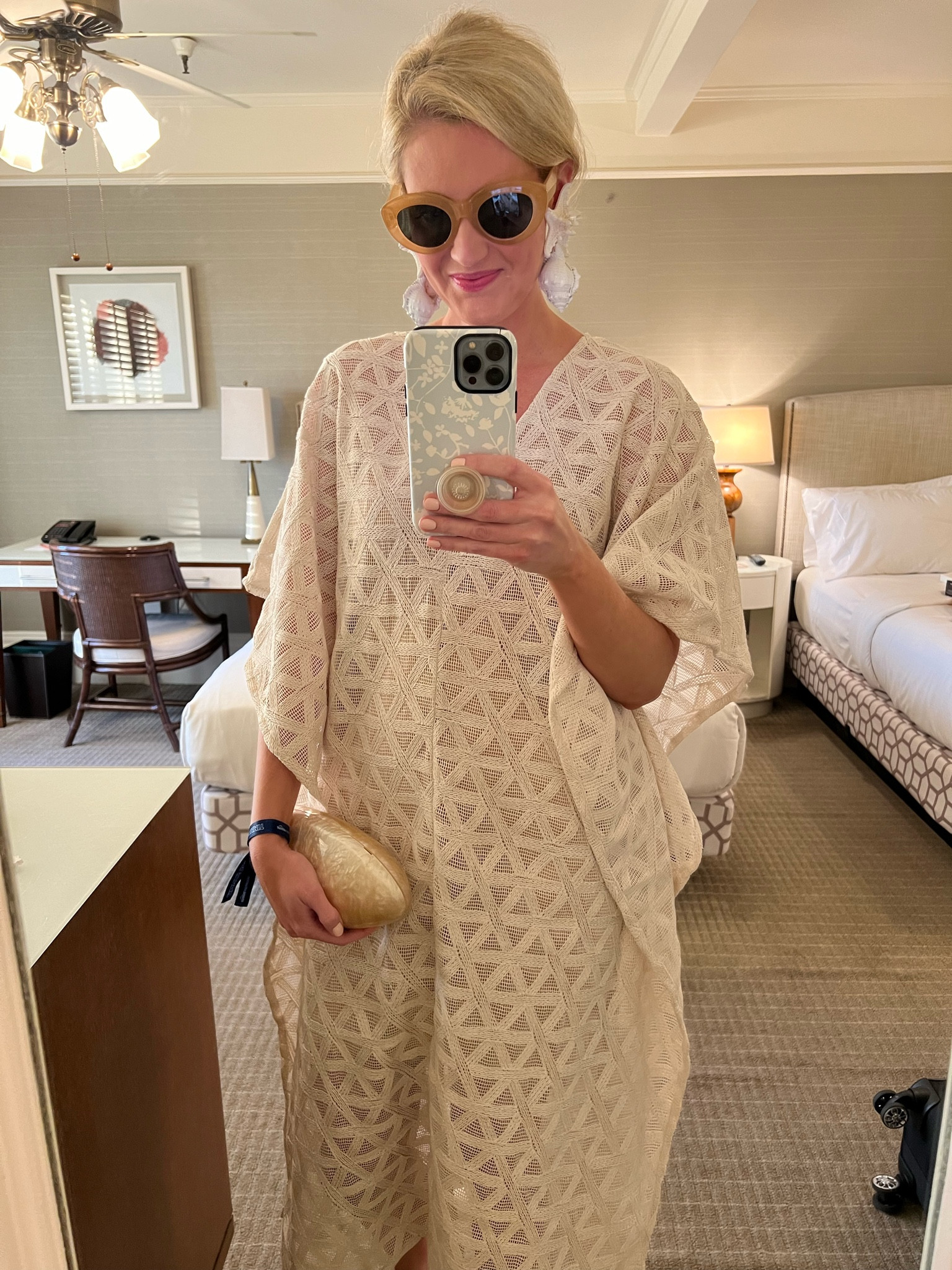 Fall kaftan with pearl bag and amazon sunglasses! 