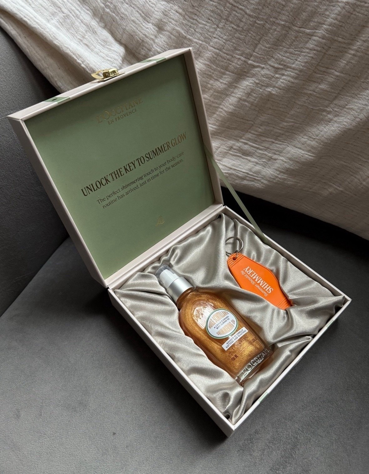 ✨ Glowy skin starts with this little luxe moment.

#sephora #glow #skincare



#LTKdayinmylife #LTKselfcare #LTKGiftGuide