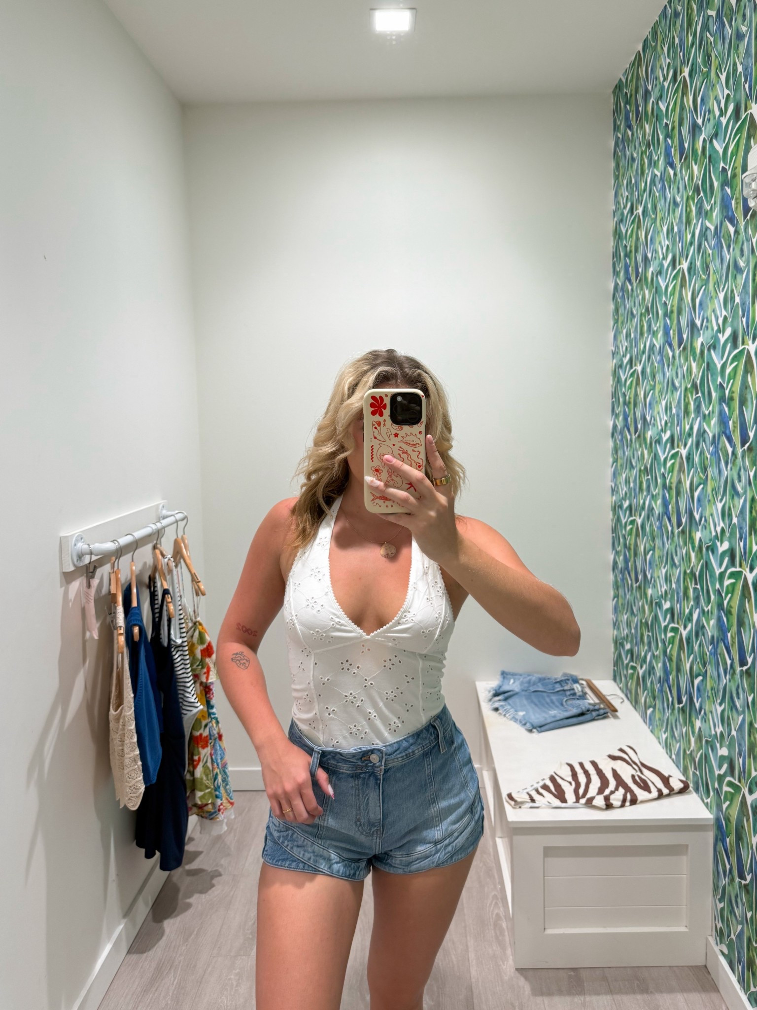 such a cute and simple outfit from free people 🤍✨

#LTKStyleTip #LTKTravel #LTKSeasonal