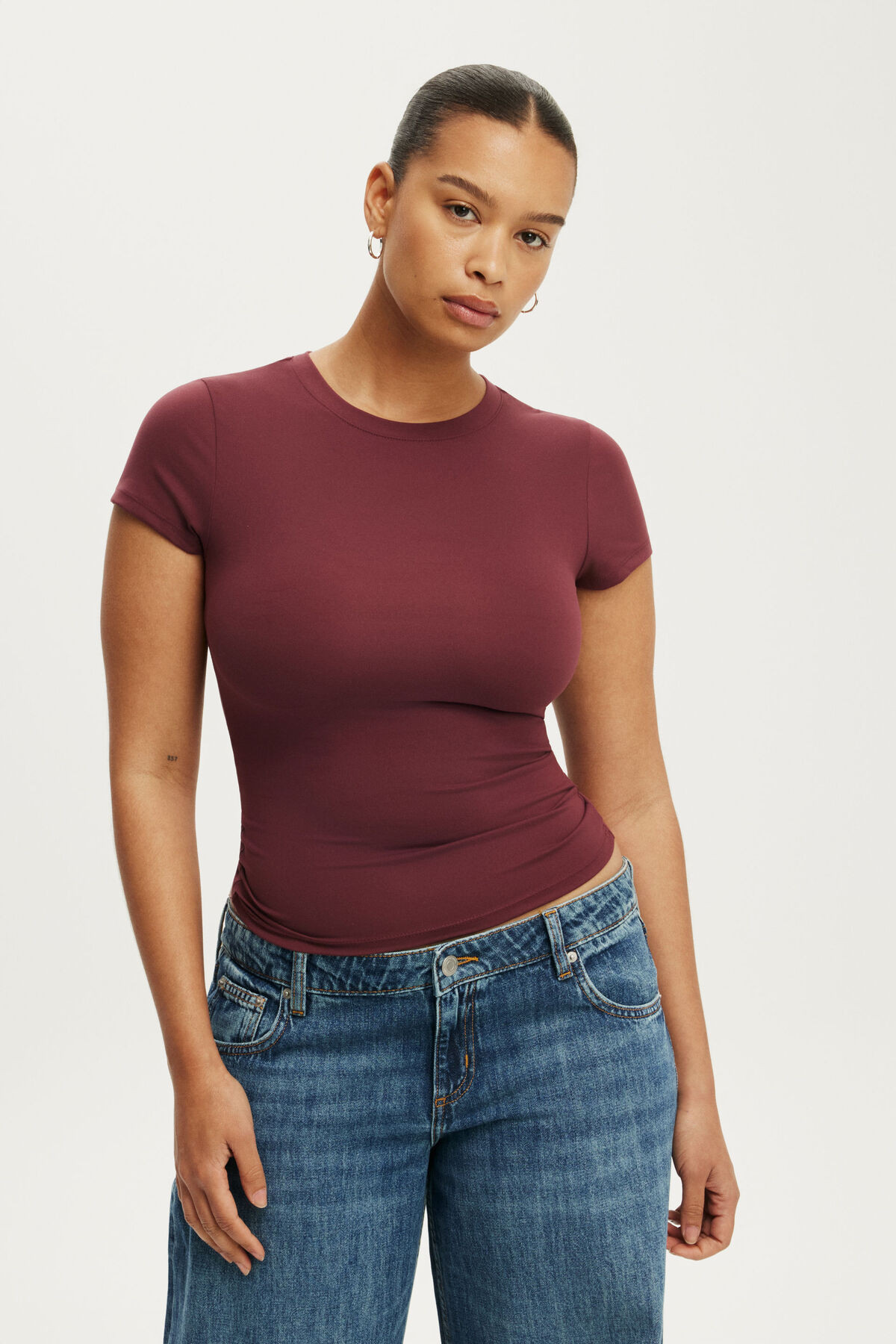 Hold Me Short Sleeve Crew Neck | Cotton On (US)