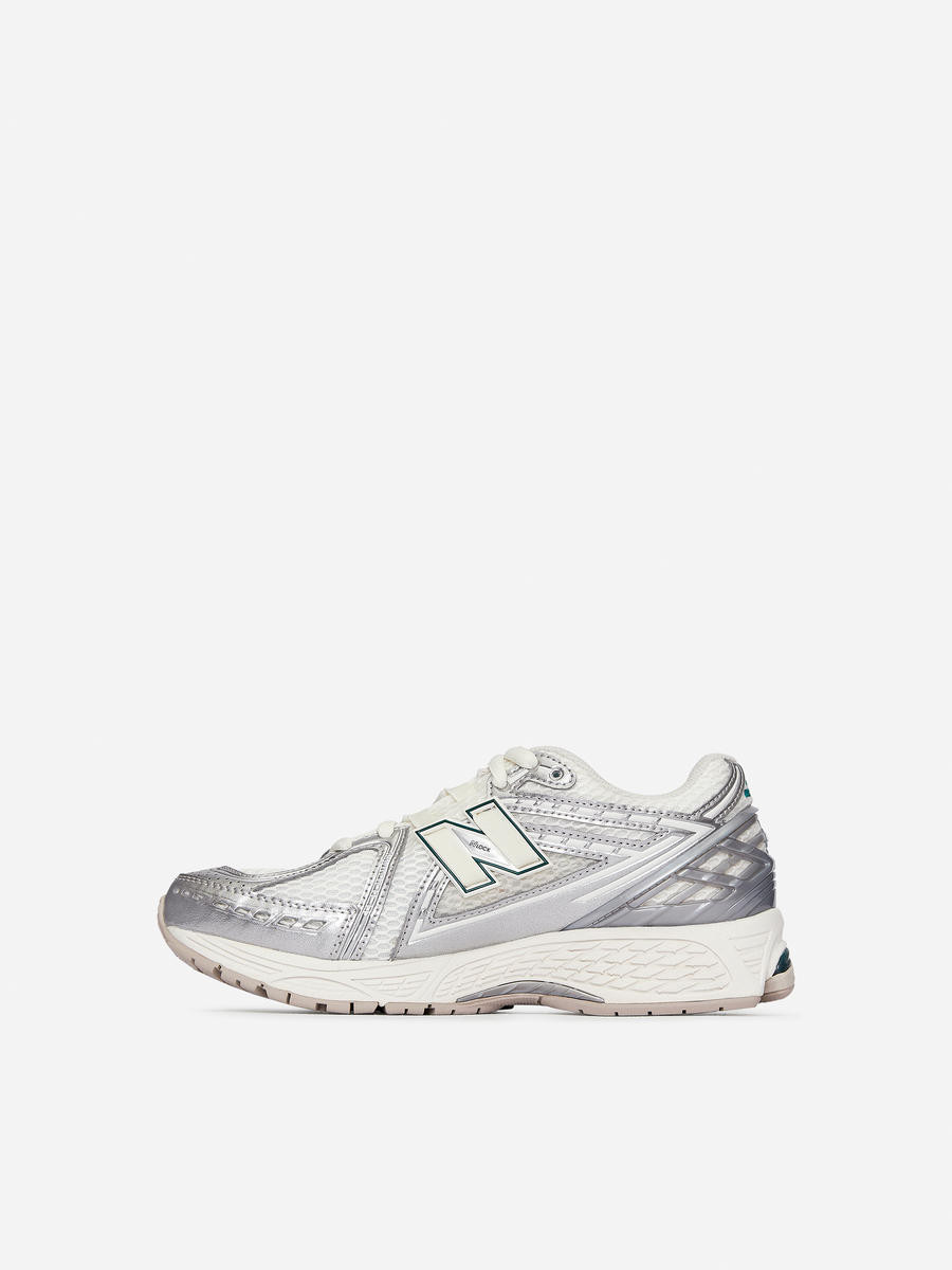 Baskets New Balance 2002R – Blanc/Argent – Femme – ARKET FR | Arket EU