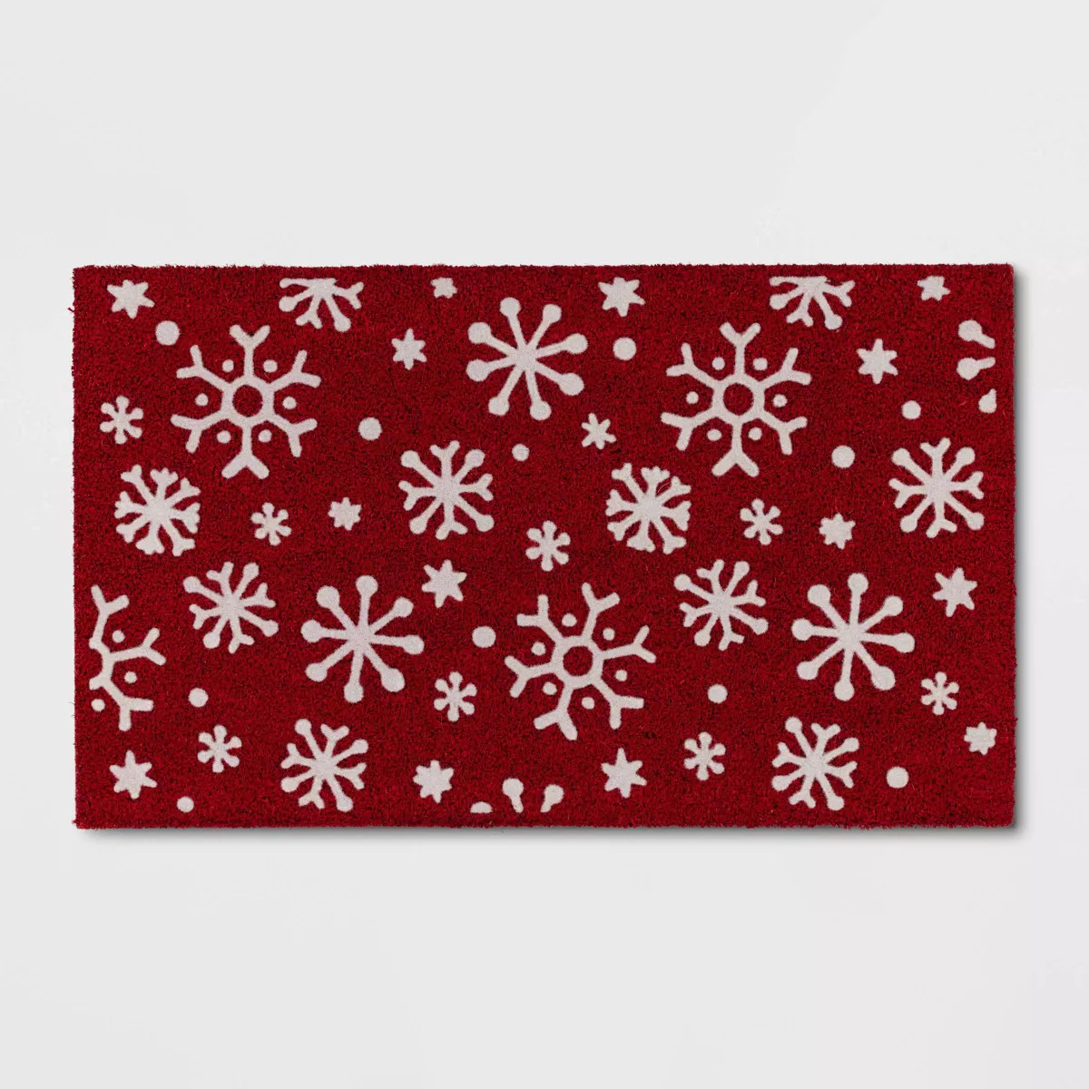 1'6"x2'6" Snowflake Christmas Doormat Red - Wondershop™ | Target