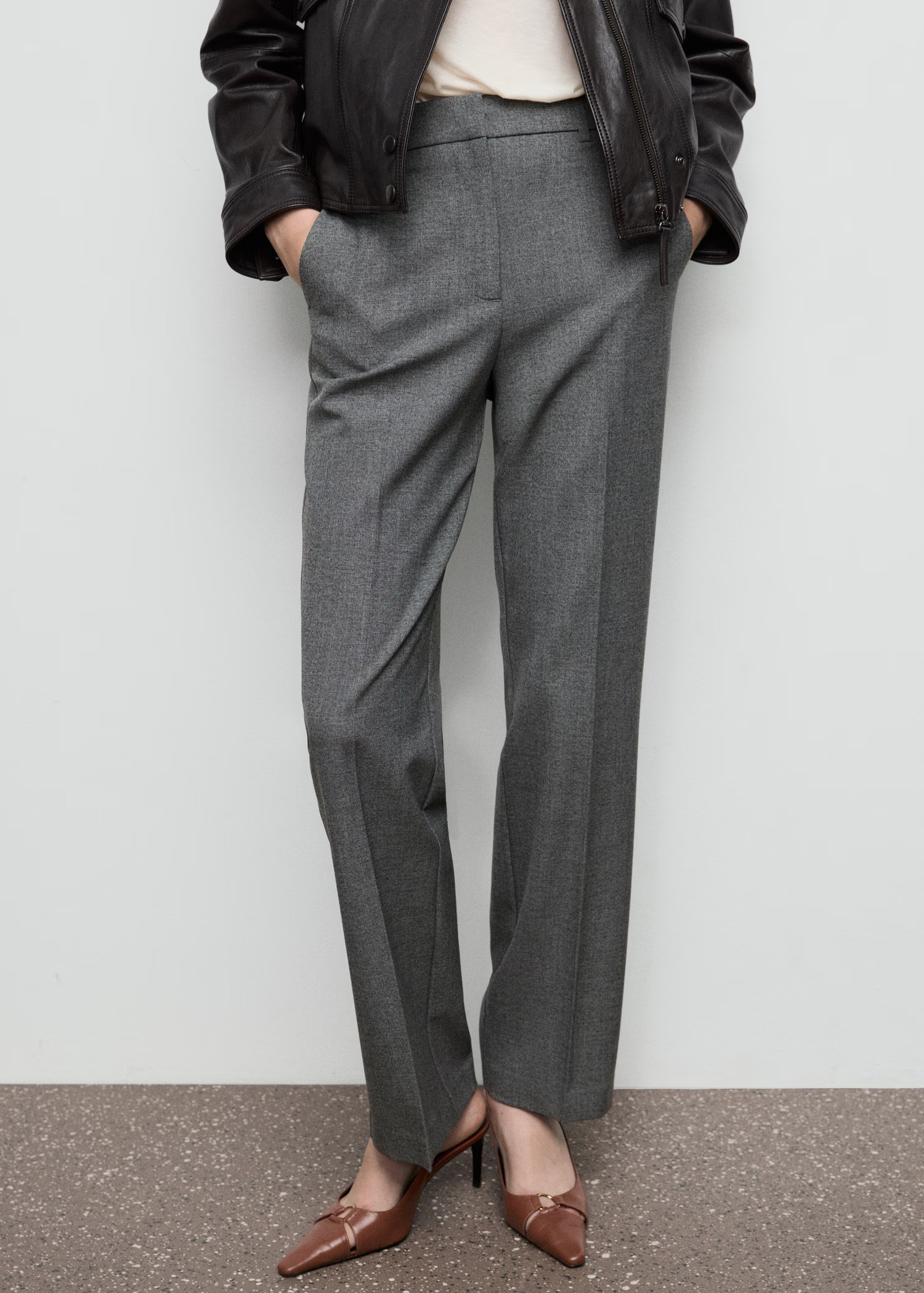 Straight mid-rise pants - Women | MANGO USA | Mango (US/MX/AU)
