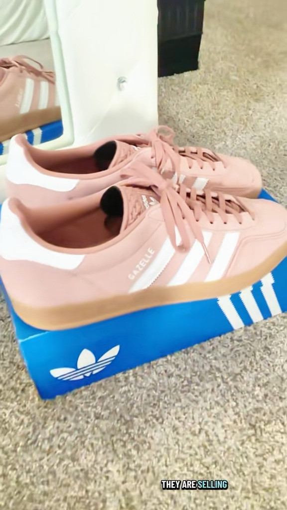 Adidas Gazelle Women’s Shoes are so cute and comfortable !

#LTKover40 #LTKshoecrush #LTKActive