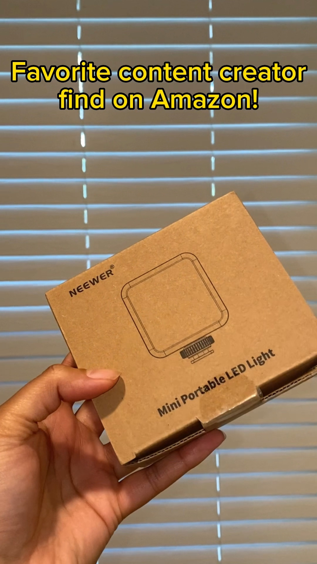 Perfect content creator light!!

#LTKvlog #LTKGiftGuide #LTKHoliday