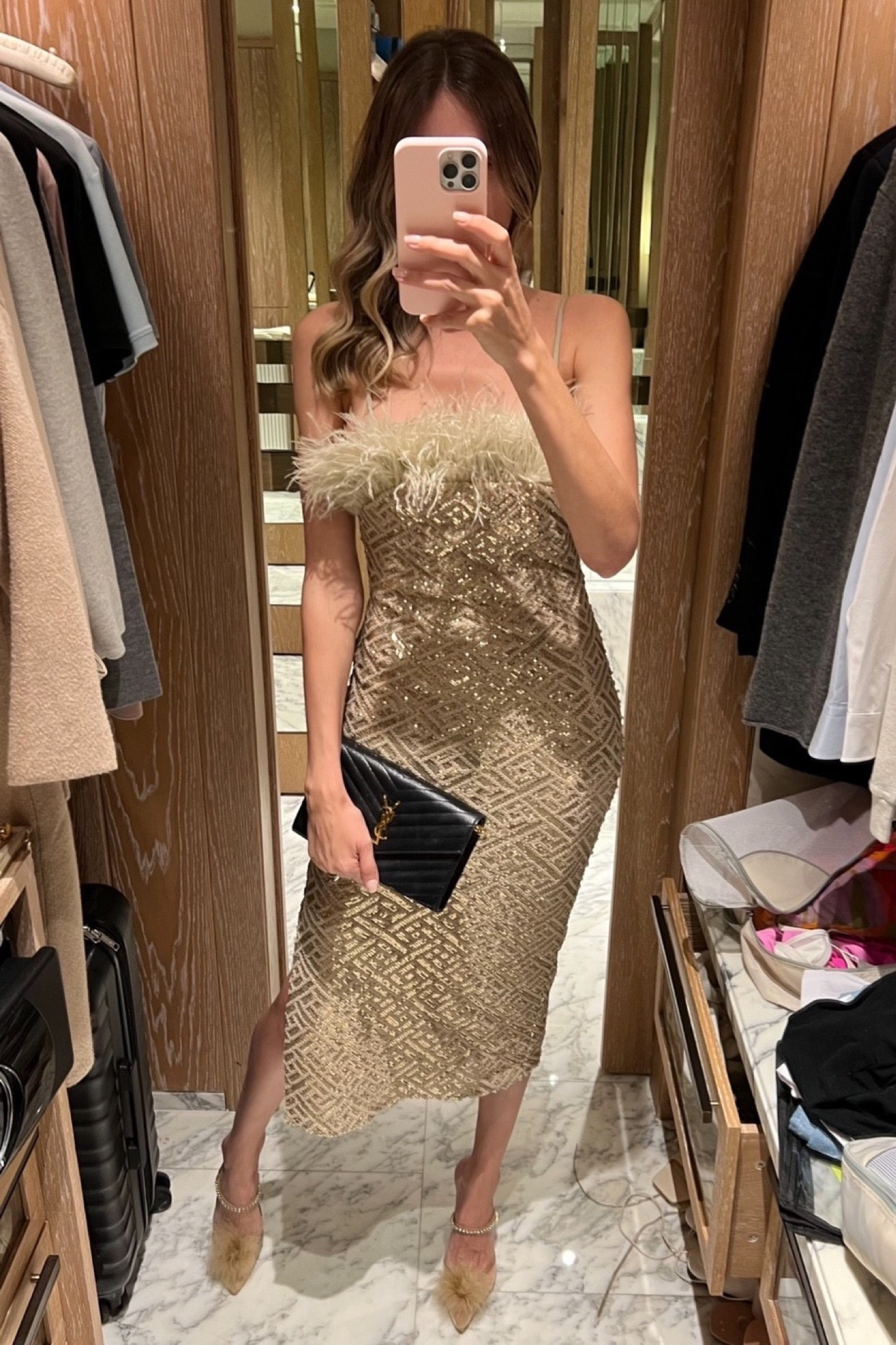 Gorgeous dress. Feminine and elegant 
Fits true to size 
I am wearing a size small 


#LTKstyletip #LTKshoecrush #LTKU