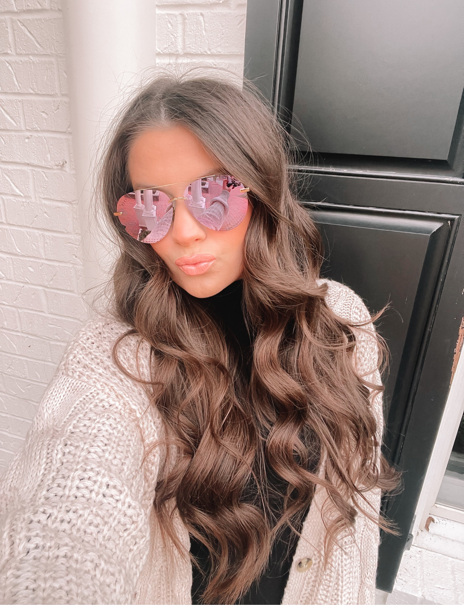 The sunshine fuels my soul ☀️ I’ve never been more ready for spring than I am right now! This weather has been such a tease for spring & summer 🌸 Can’t believe we will have our little girl with us in just a few short months, just in time for sweet summertime. I’ll be wearing these sunnies until further notice - they’re one of my favorite styles from @diffeyewear! Linking them in my bio 🕶️ 

#LTKFind #LTKunder100 #LTKstyletip