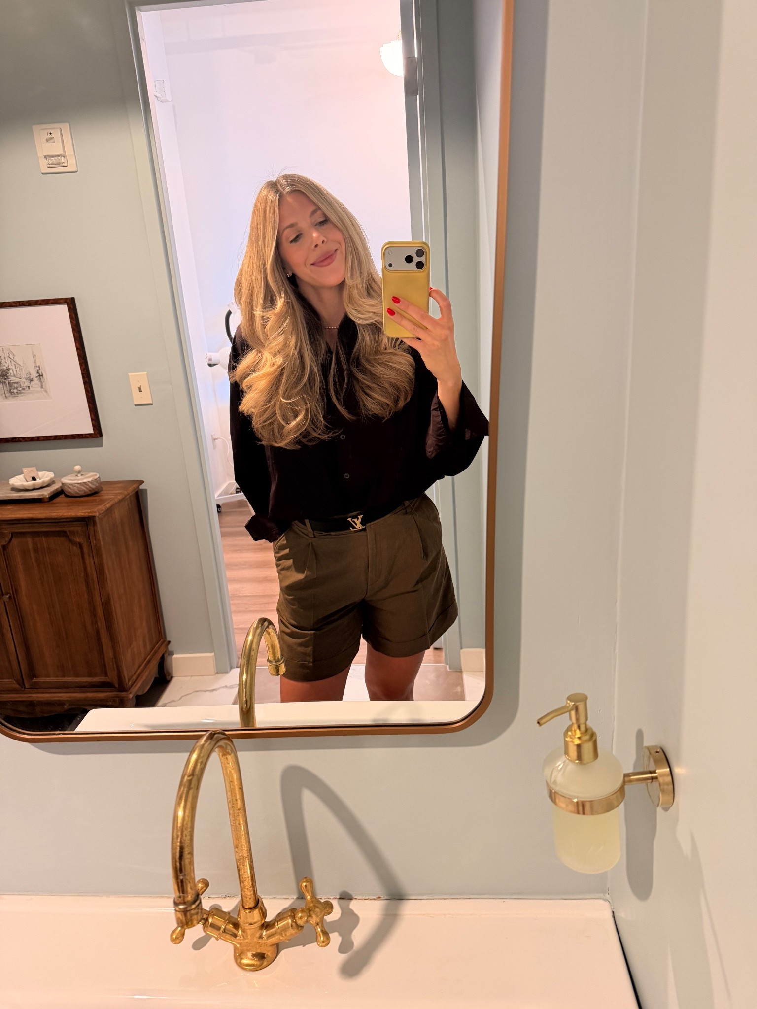 Hm outfit and the shark air styler for the win! 

#LTKmomlife #LTKSeasonal #LTKBeauty