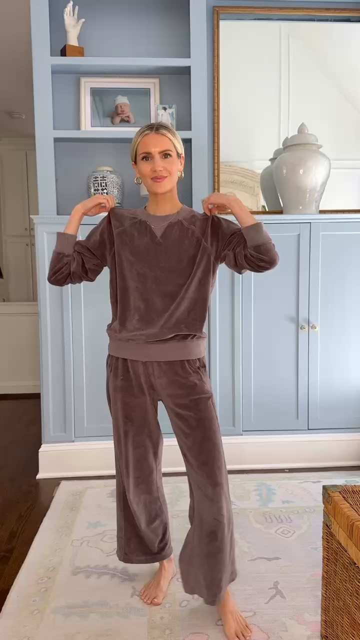 You guys are still loving these lounge sets and so am I! They are truly so comfy. I wear these on repeat 🔁

Holiday gift guide
Natural fiber
Capsule wardrobe 

#LTKGiftGuide #LTKSeasonal #LTKHoliday