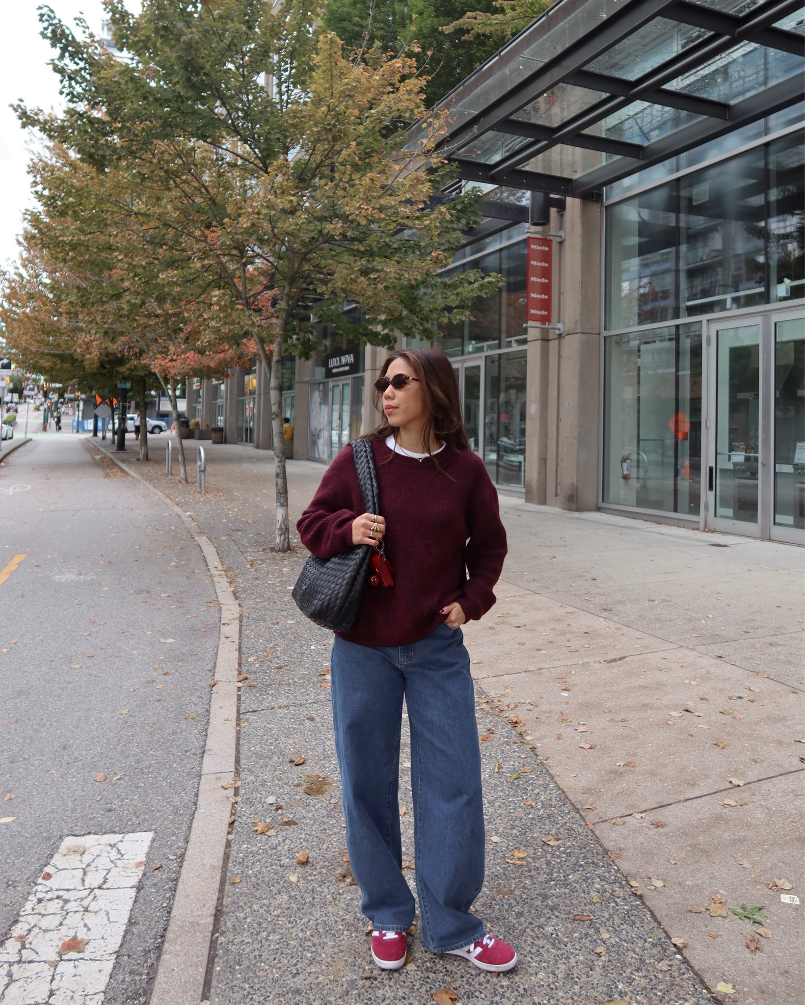 Burgundy sweater season #falloutfit #autumnstyle 

#LTKPetite #LTKStyleTip #LTKSeasonal