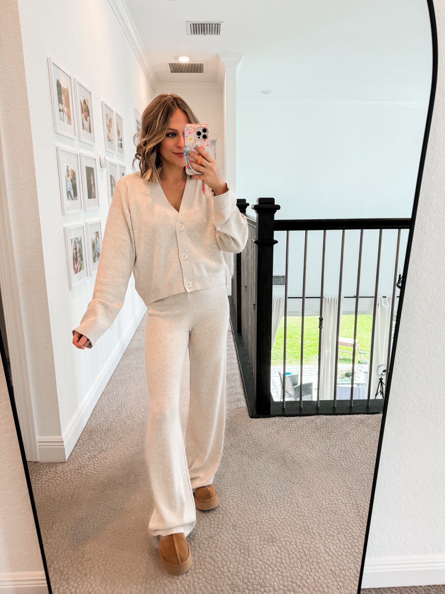 Literally the coziest lounge set! // wearing size small in top and bottom // linking these uggs and other ones 

#LTKFindsUnder50 #LTKShoeCrush #LTKStyleTip