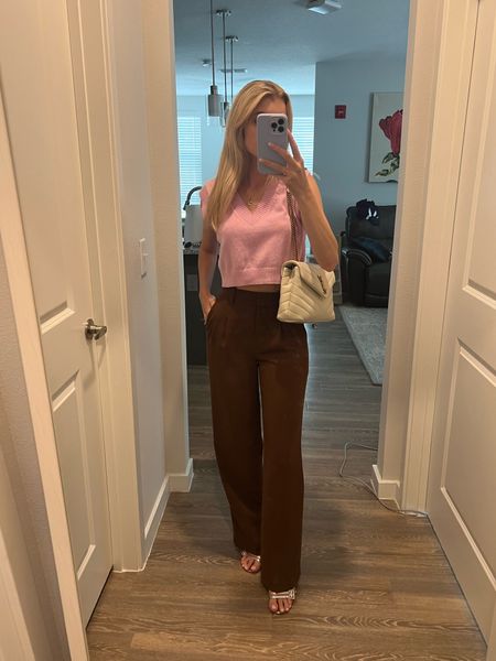 Aritzia cropped sweater and effortless pants / capsule closet / brown pants / cream purse 

#LTKworkwear #LTKshoecrush #LTKstyletip