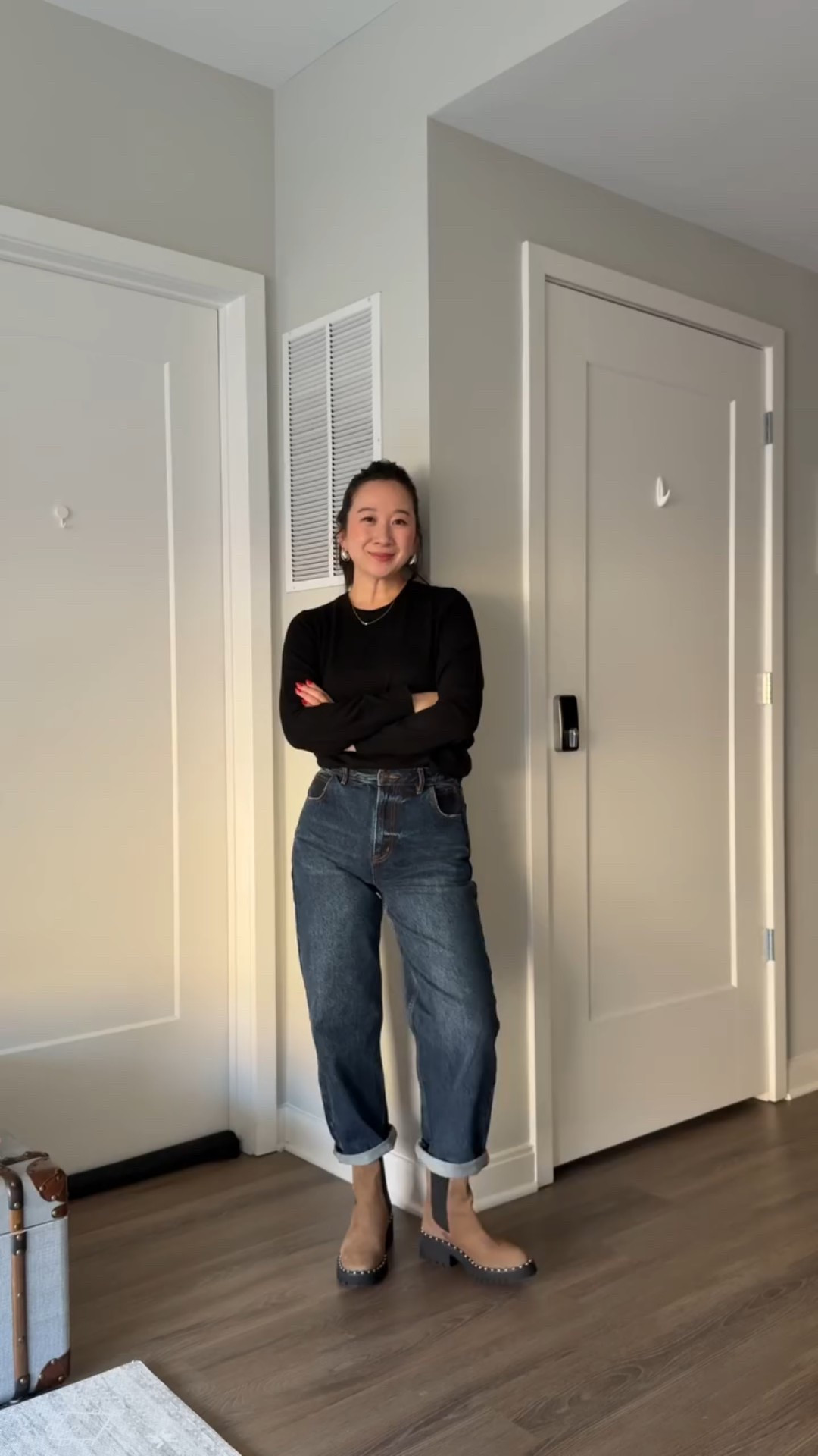 Not your average suede 😎 Comment BOOT and I’ll send you the link to the exact same pair (it comes in more colors, too!) and a promo code ✨

Let me know if you have sizing questions 👀