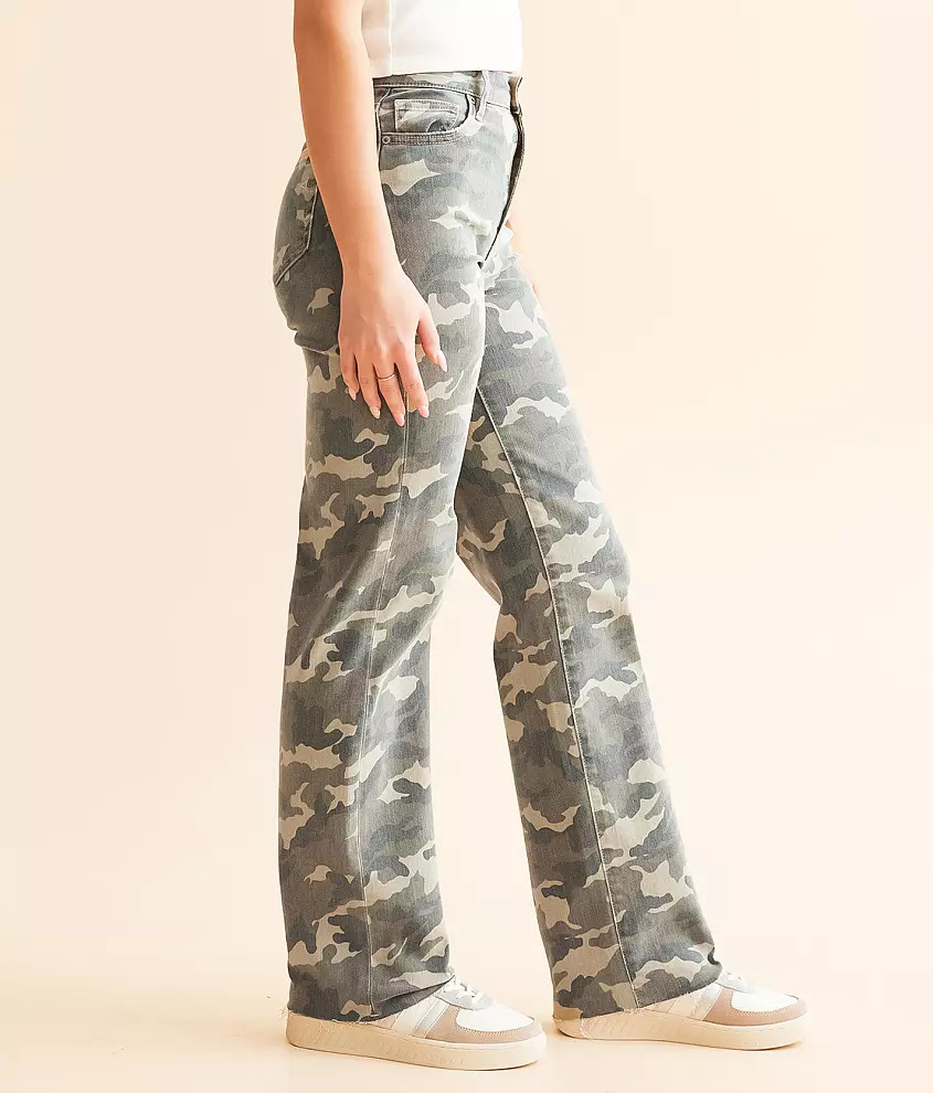 Ella Wide Straight Camo Stretch Pant | Buckle