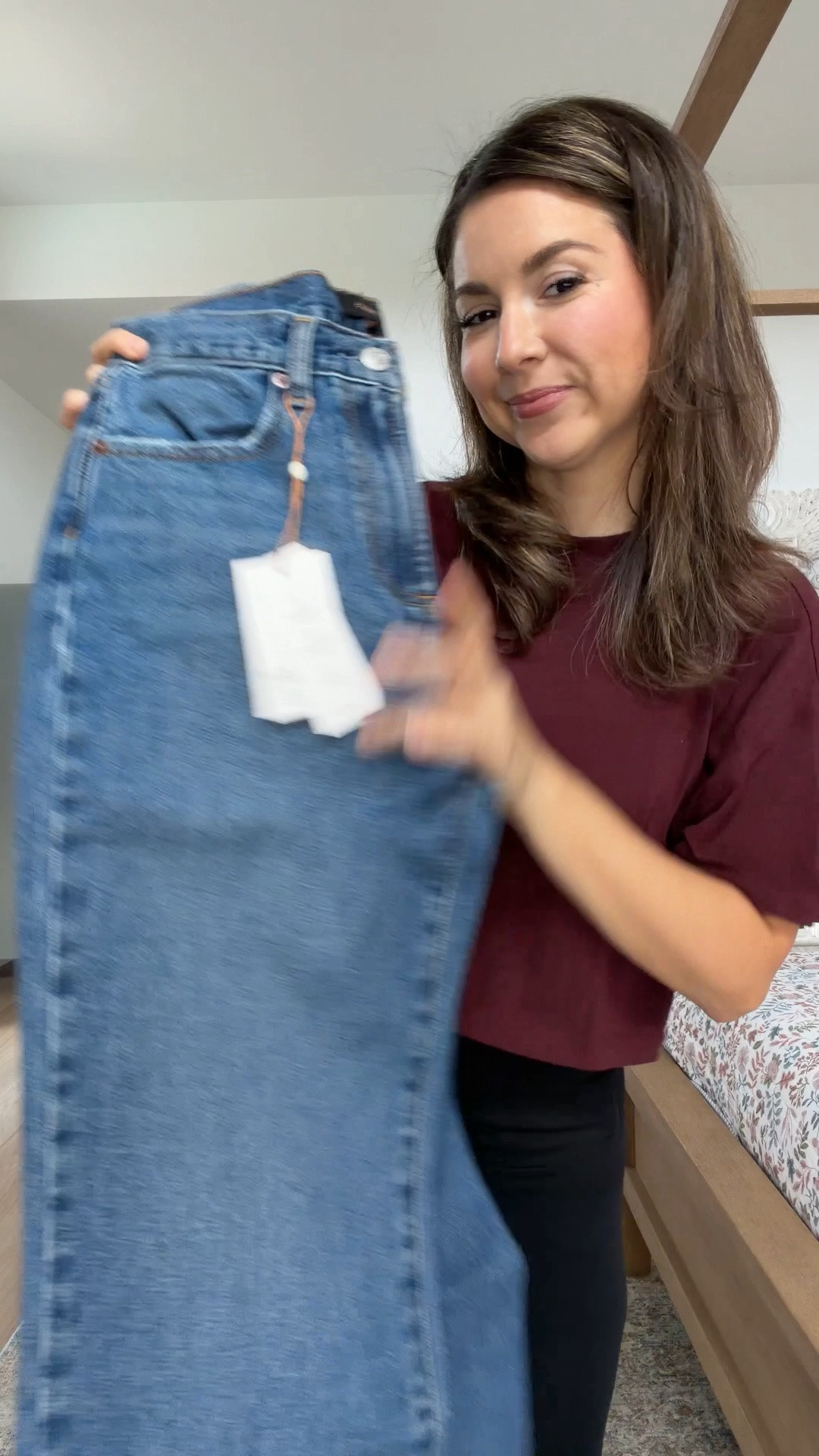 Petite straight jeans these ones have just enough stretch to where they keep there shape I’m wearing 25 short I’m 5ft2 
Top XS

#LTKootd #LTKPetite